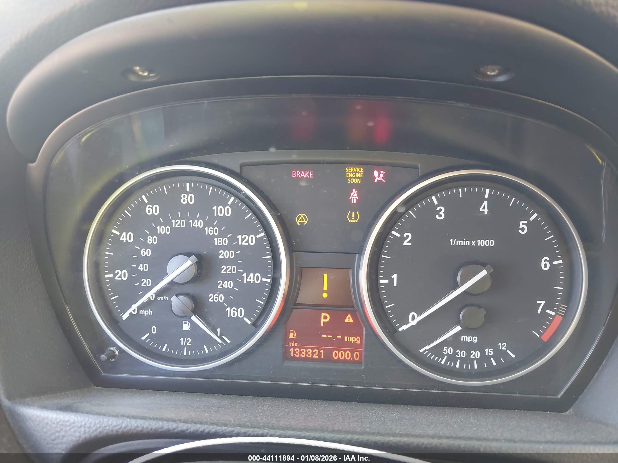 BMW 328I image 7
