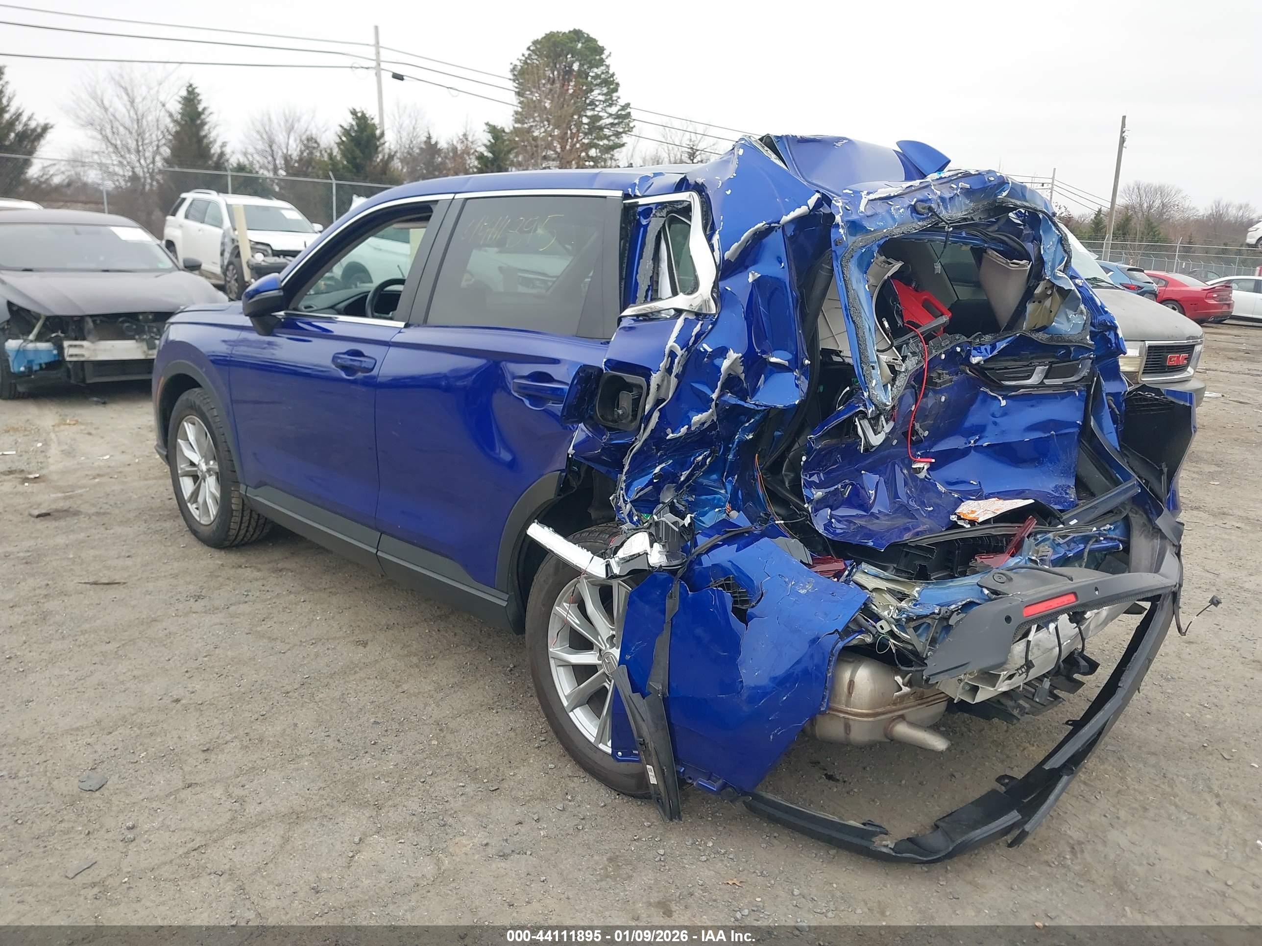 HONDA CR-V image 3