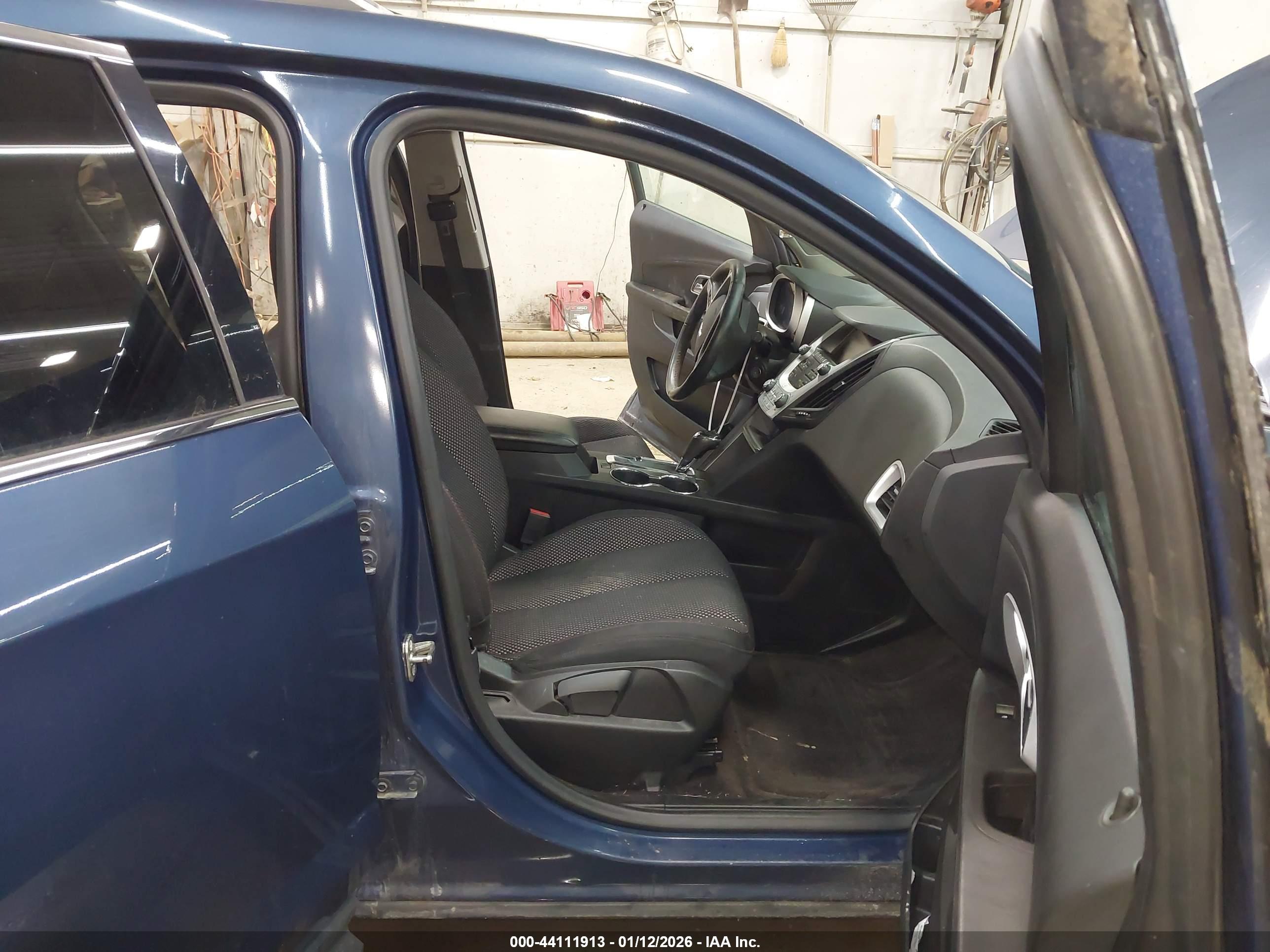CHEVROLET EQUINOX image 5