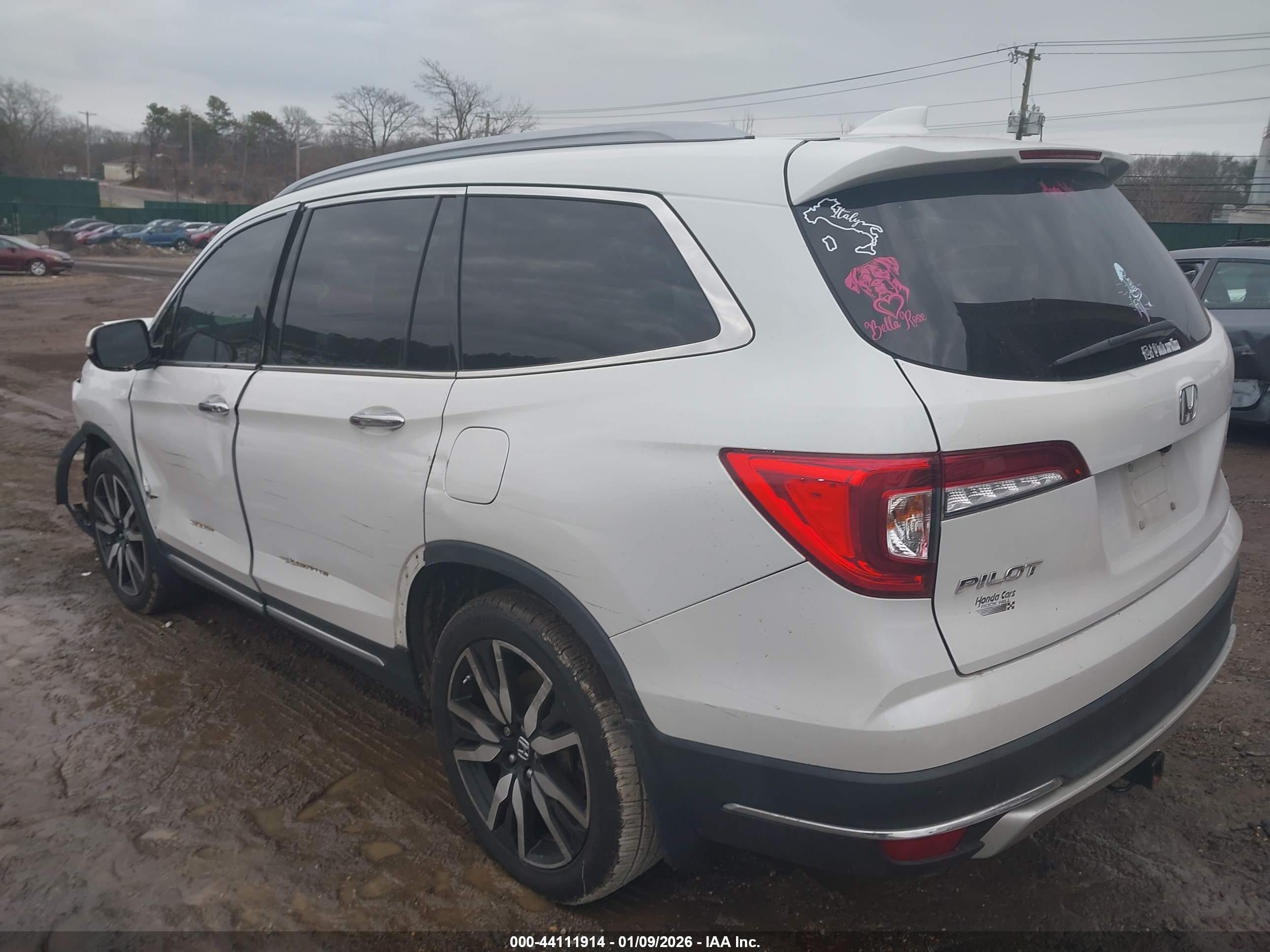 HONDA PILOT image 3