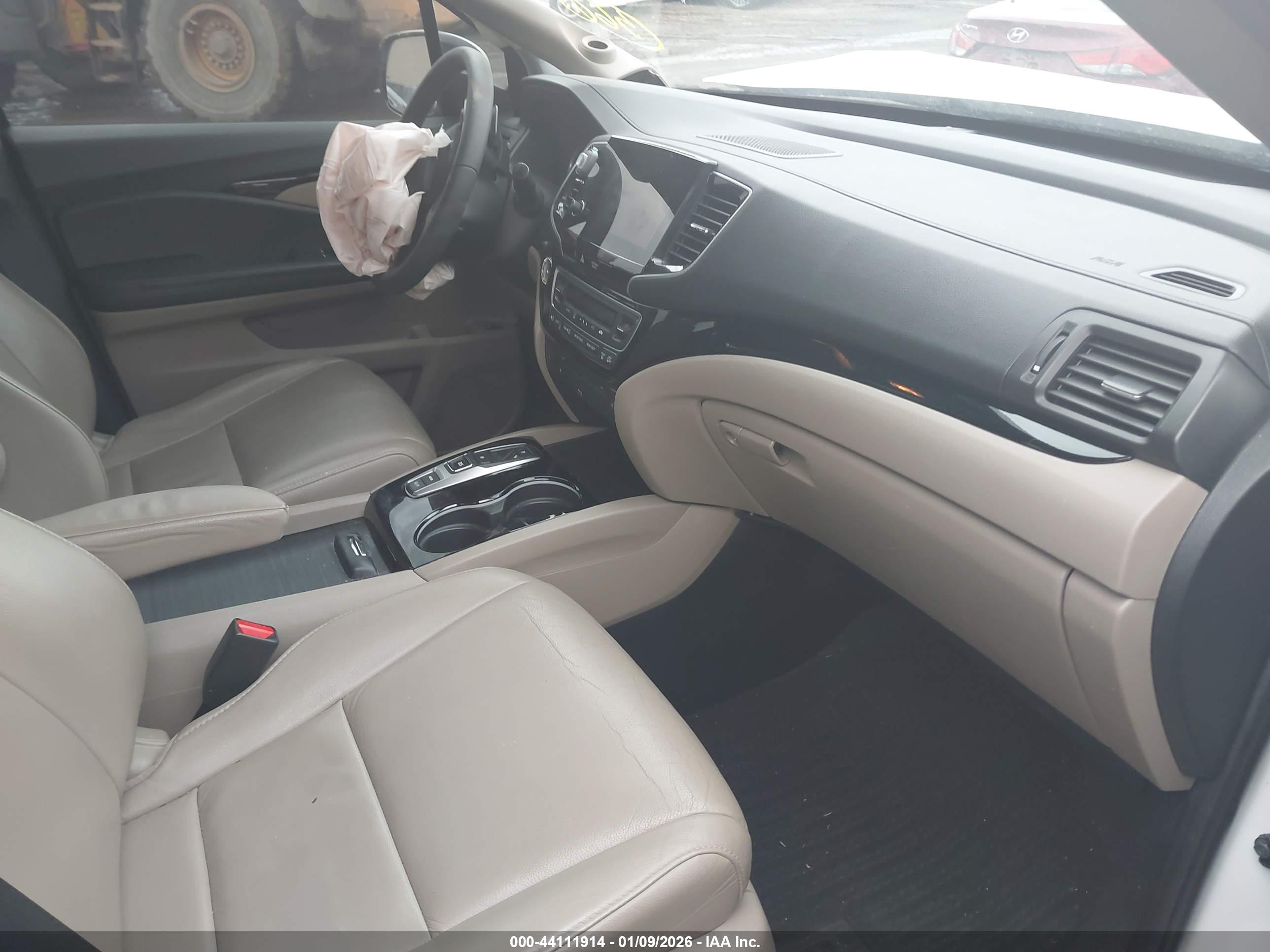 HONDA PILOT image 5