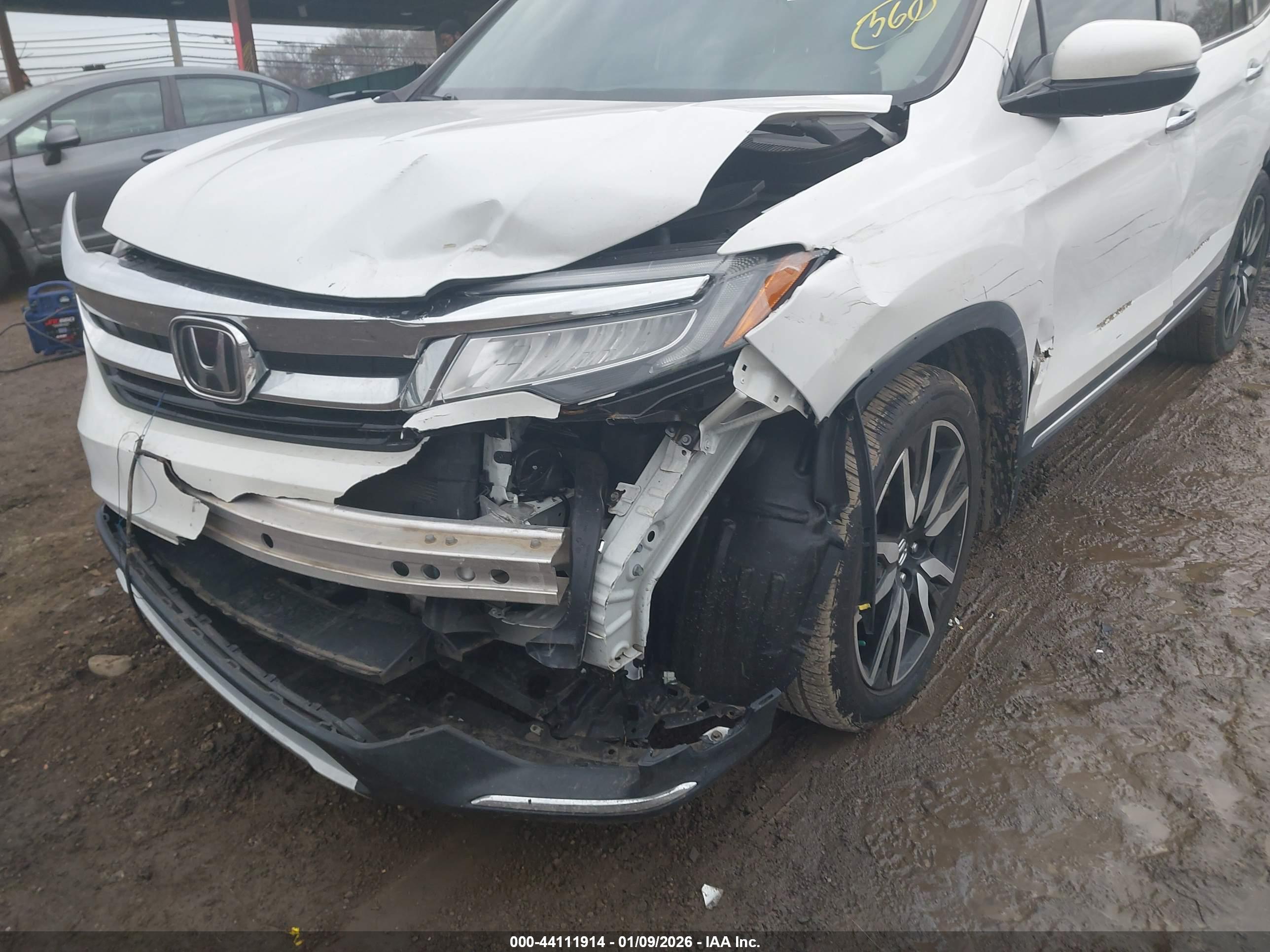 HONDA PILOT image 6