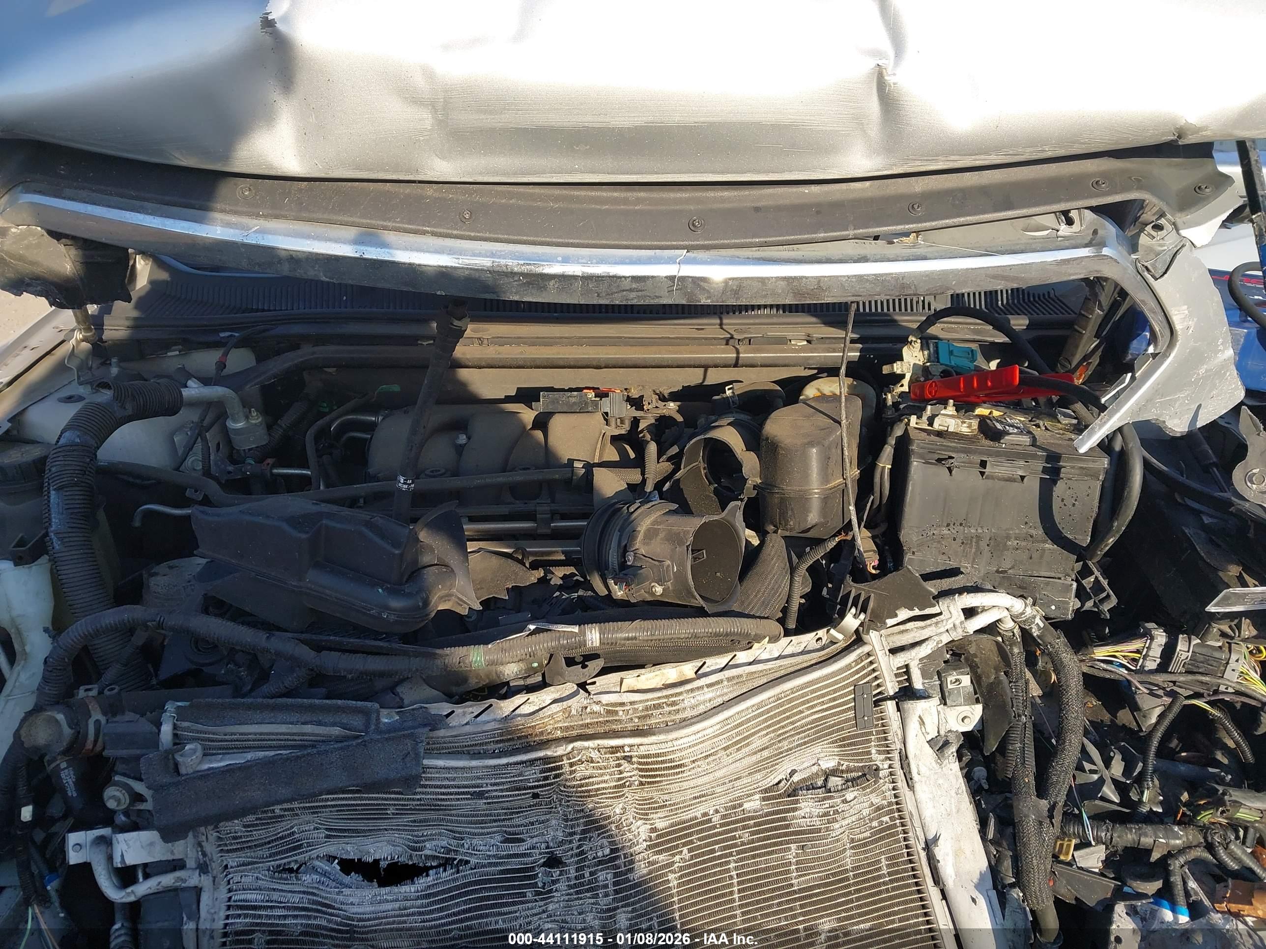 FORD TAURUS image 10