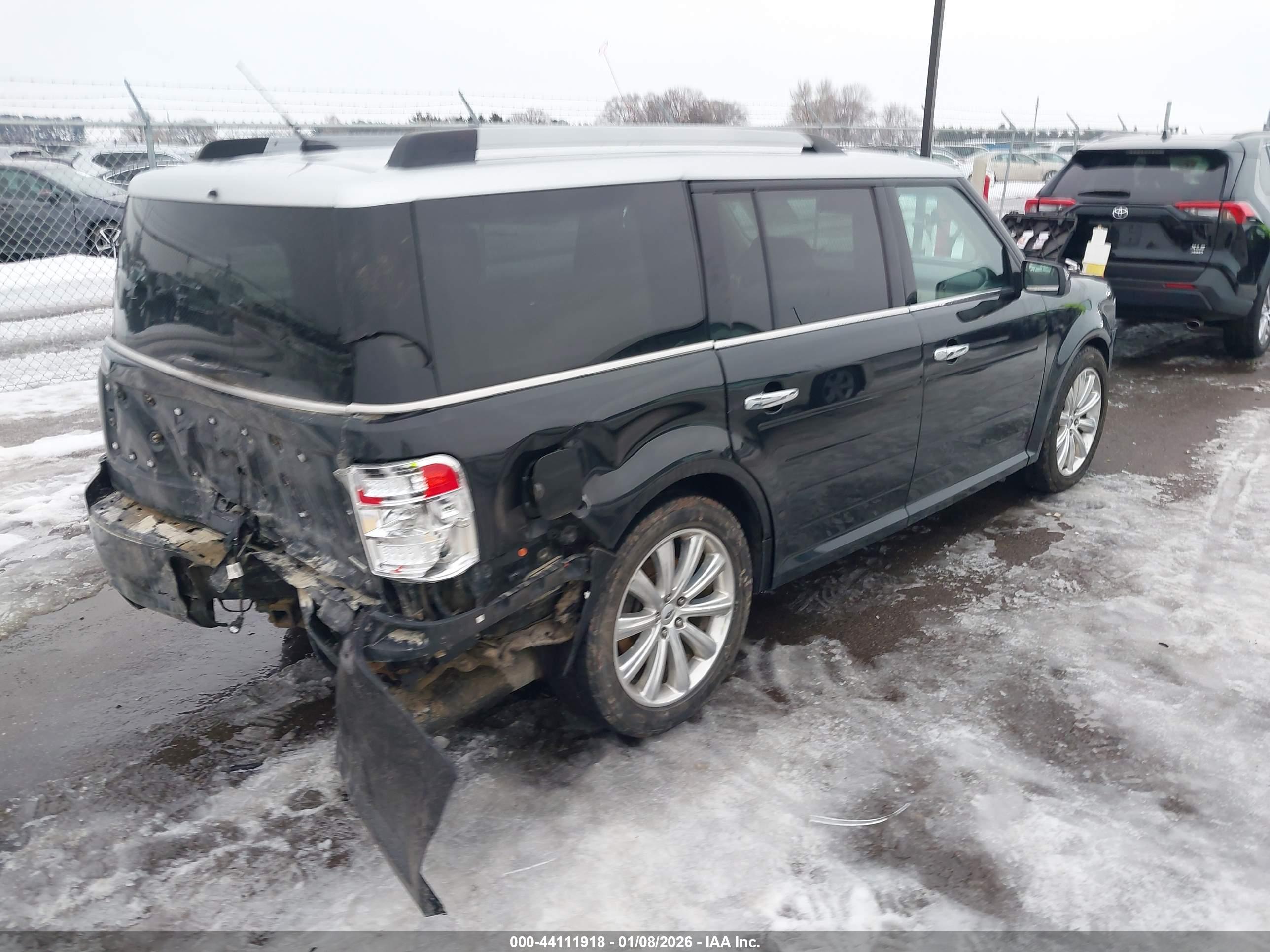 FORD FLEX image 4