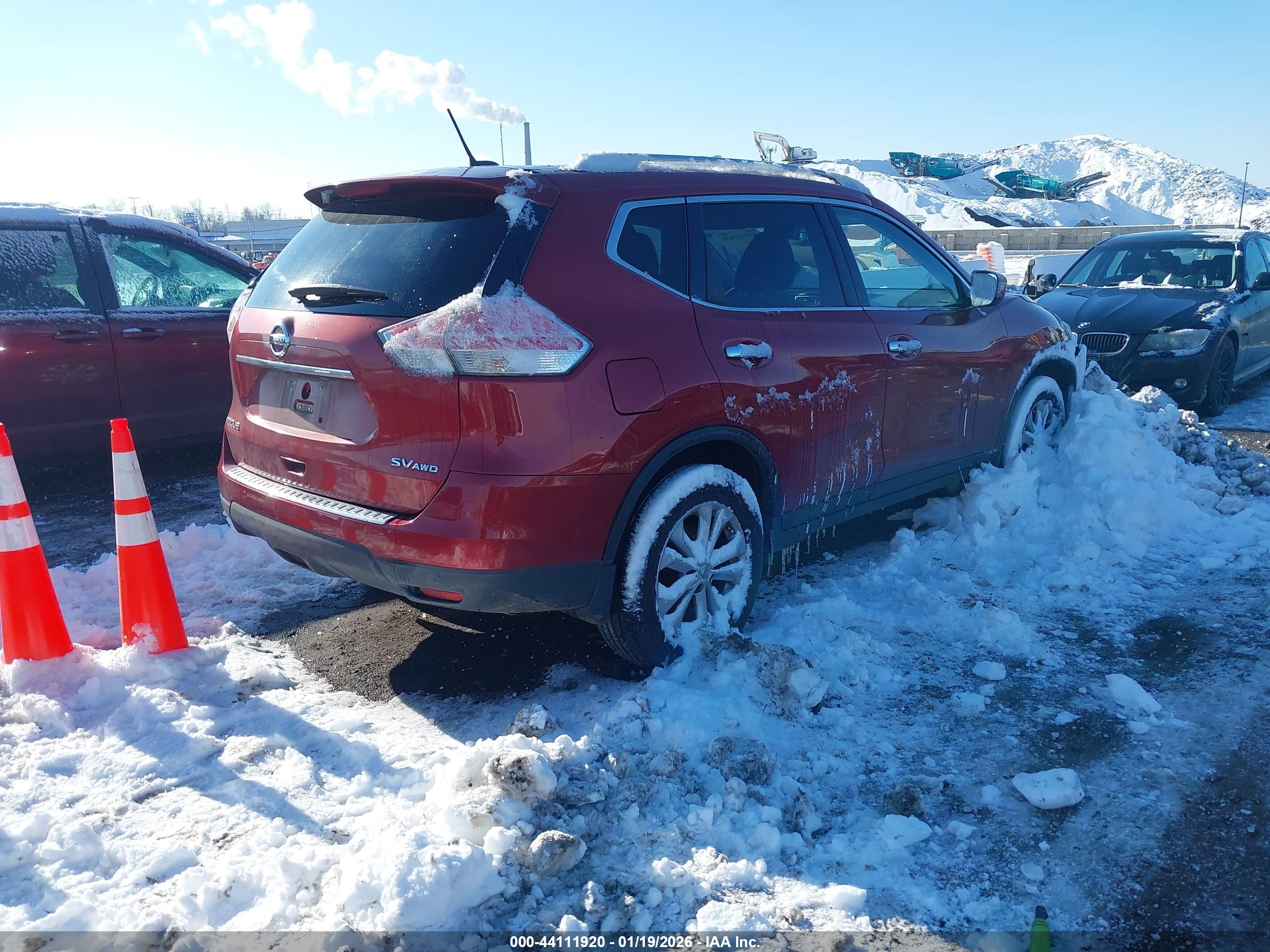 NISSAN ROGUE image 4