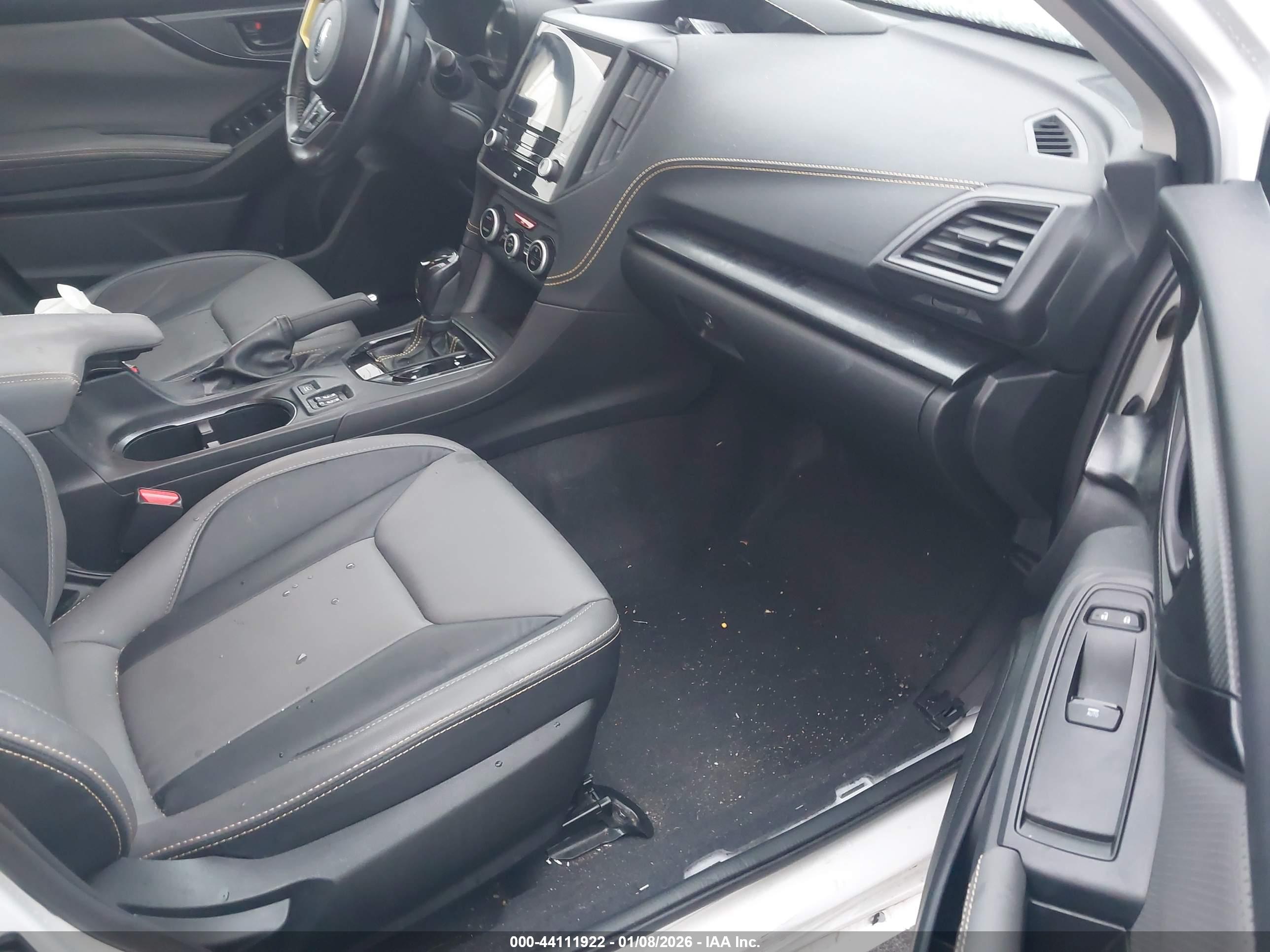 SUBARU CROSSTREK image 5