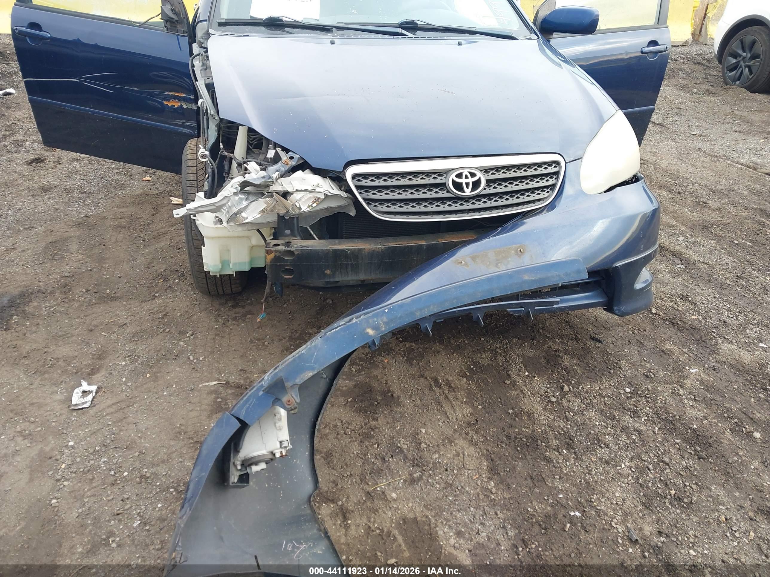 TOYOTA COROLLA image 6
