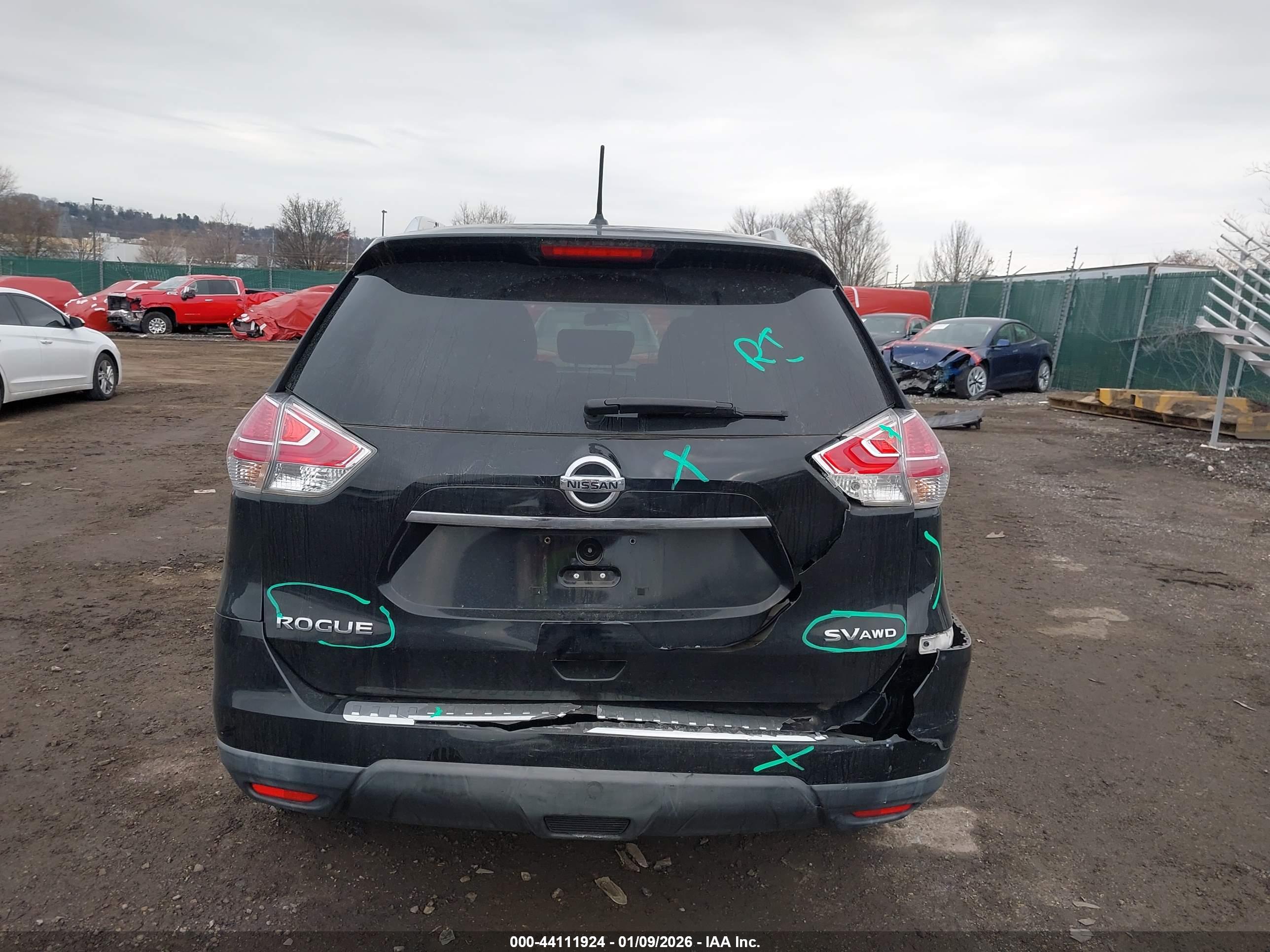 NISSAN ROGUE image 6