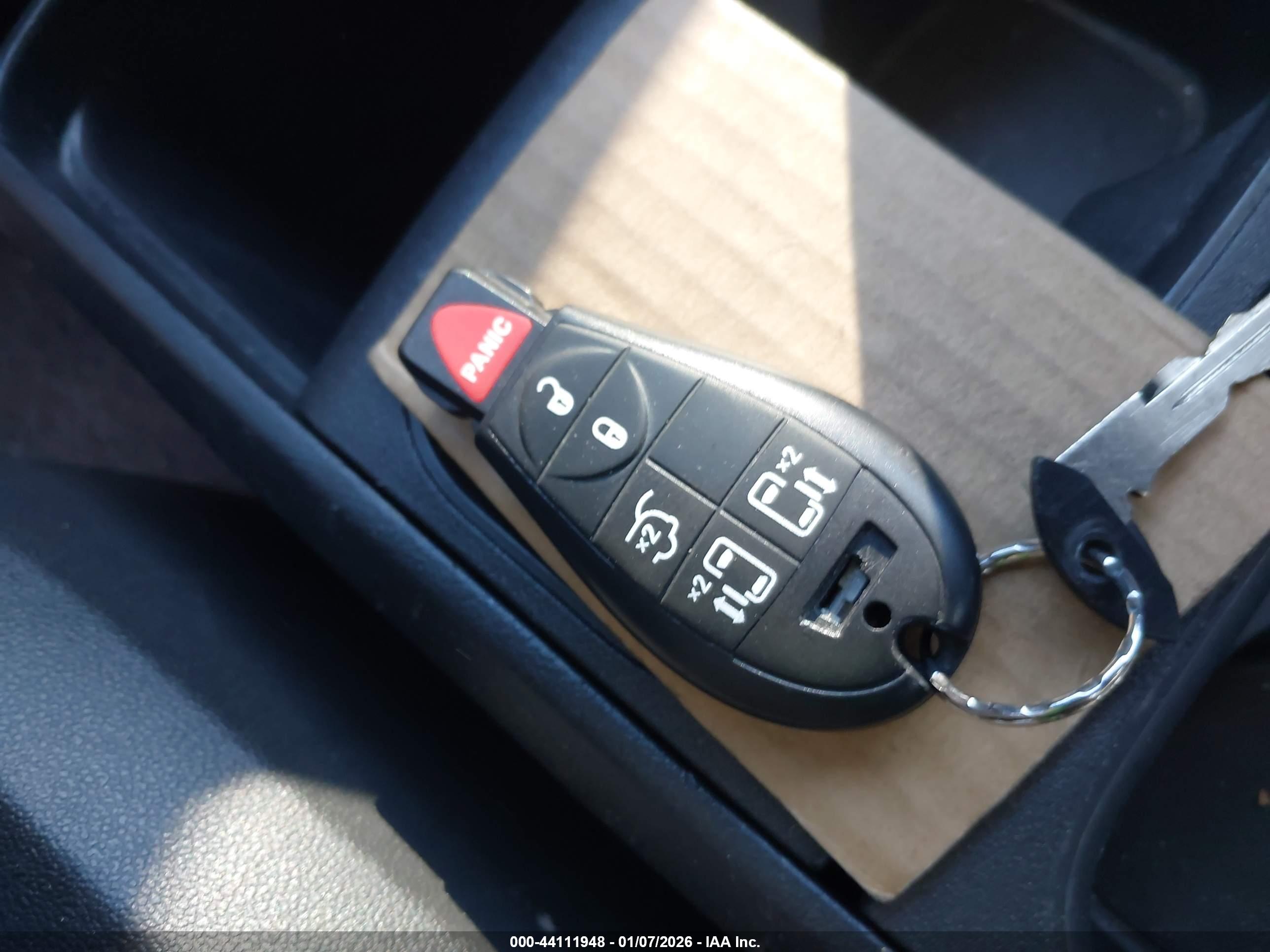 DODGE GRAND image 11