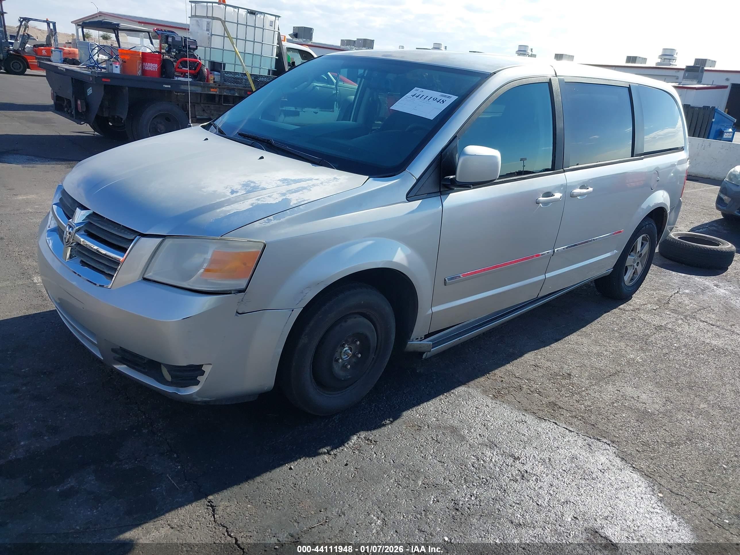 DODGE GRAND image 2