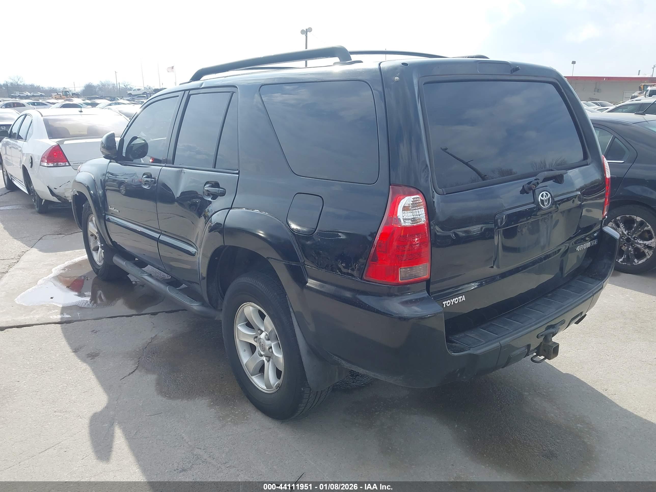 TOYOTA 4RUNNER image 3