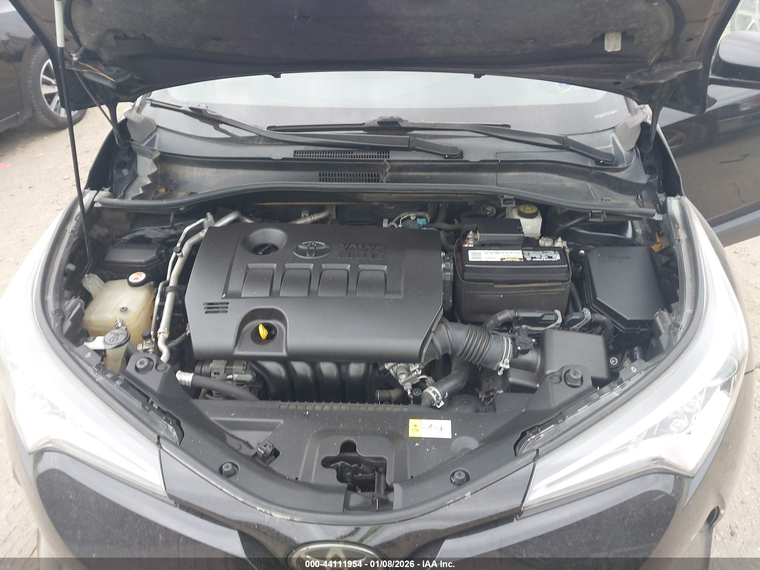 TOYOTA C-HR image 10