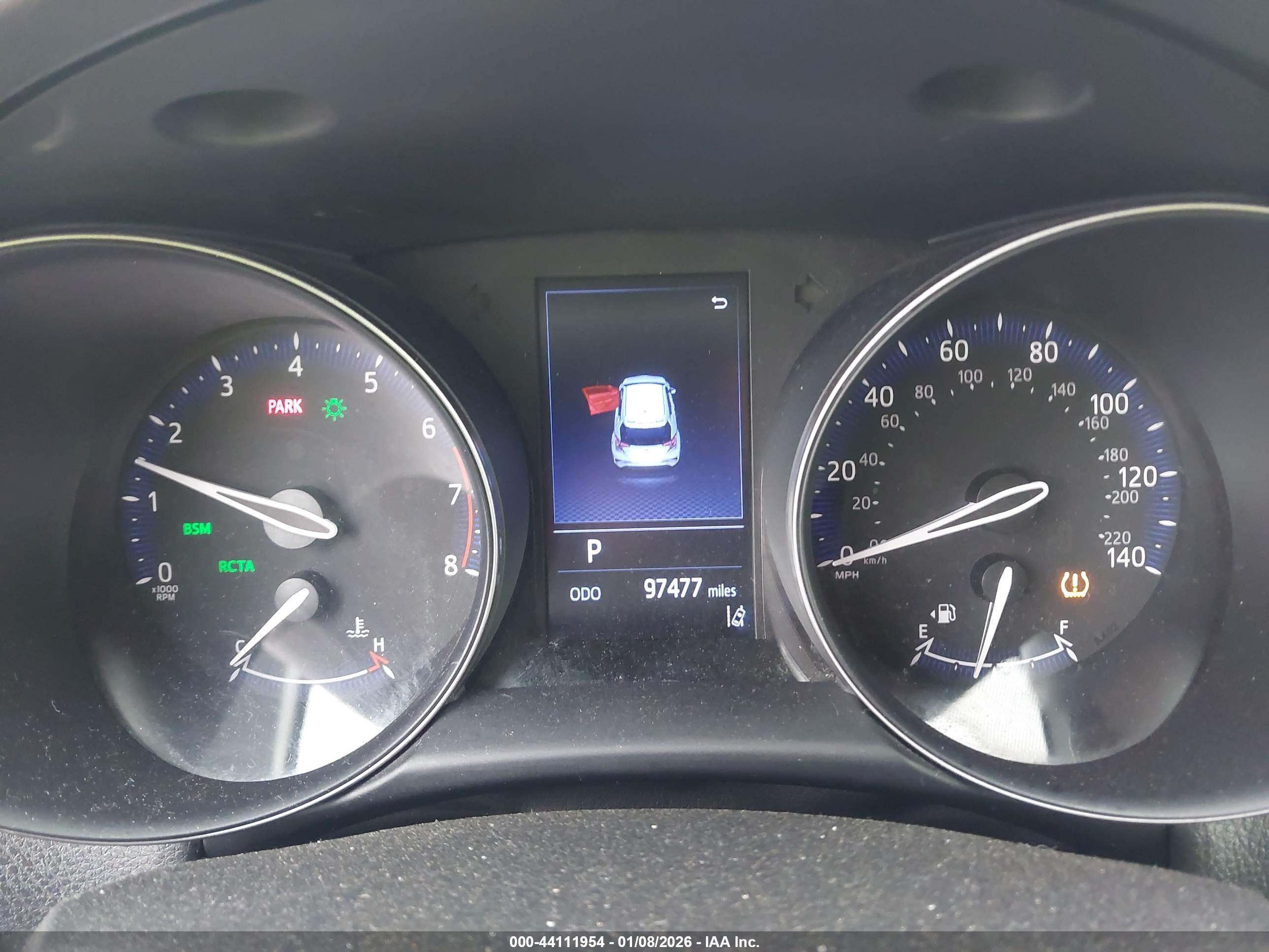 TOYOTA C-HR image 7