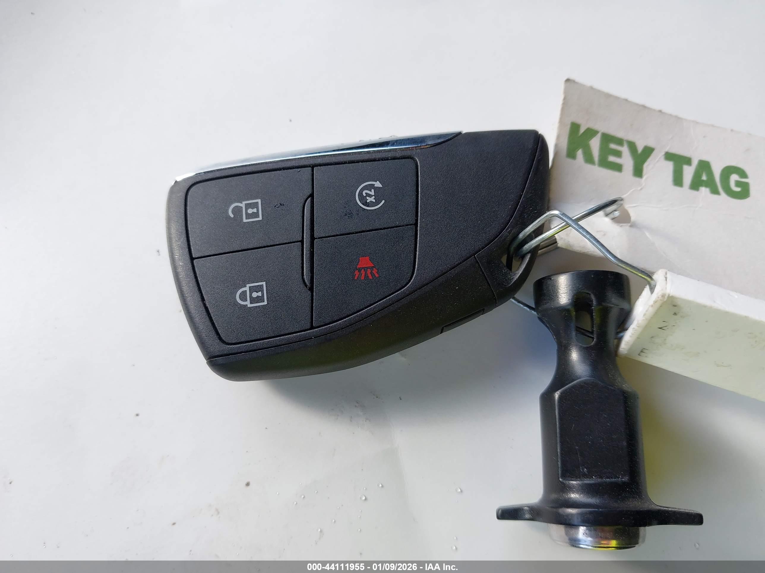CHEVROLET EQUINOX image 11