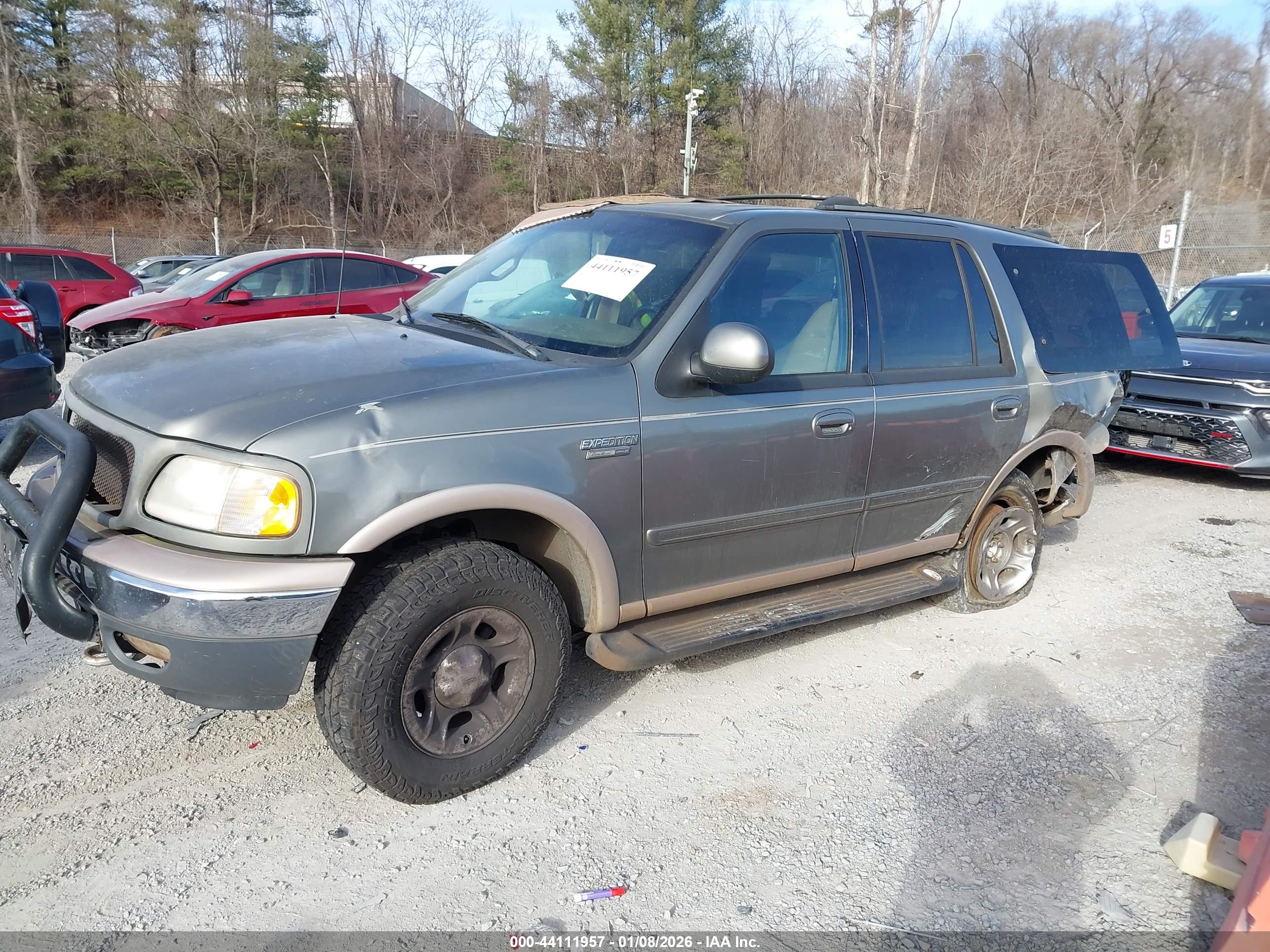 FORD EXPEDITION image 2