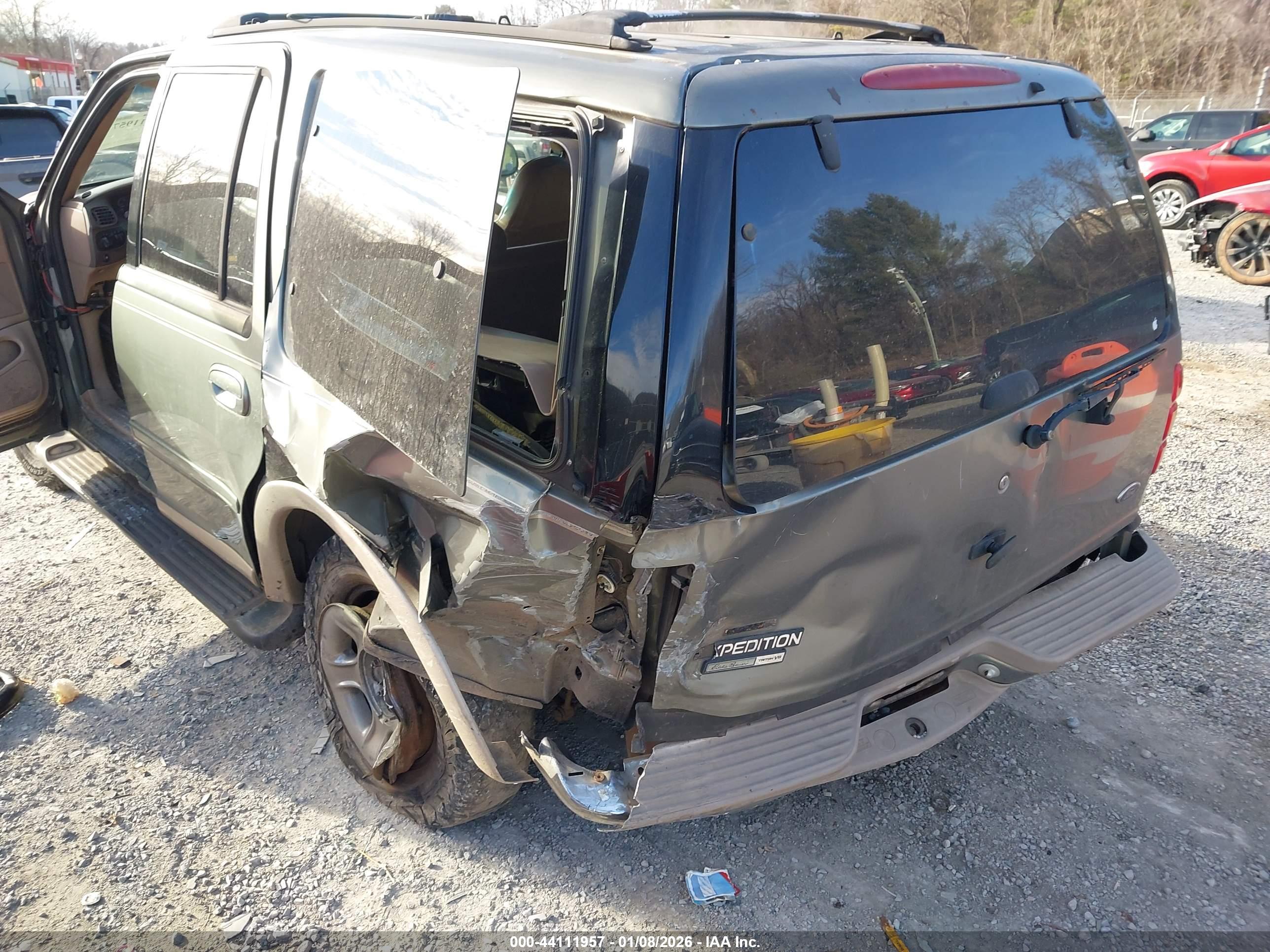 FORD EXPEDITION image 6