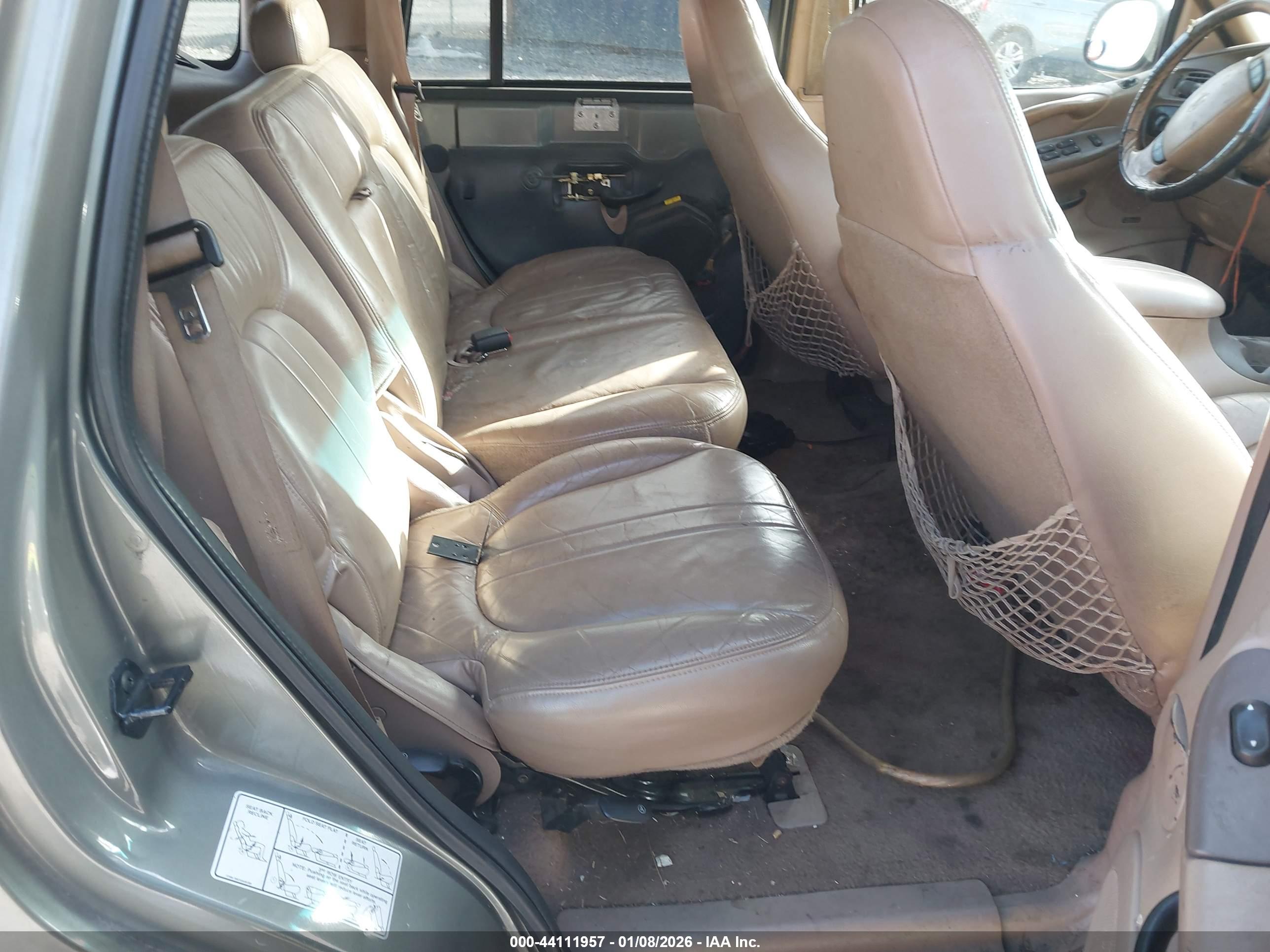 FORD EXPEDITION image 8