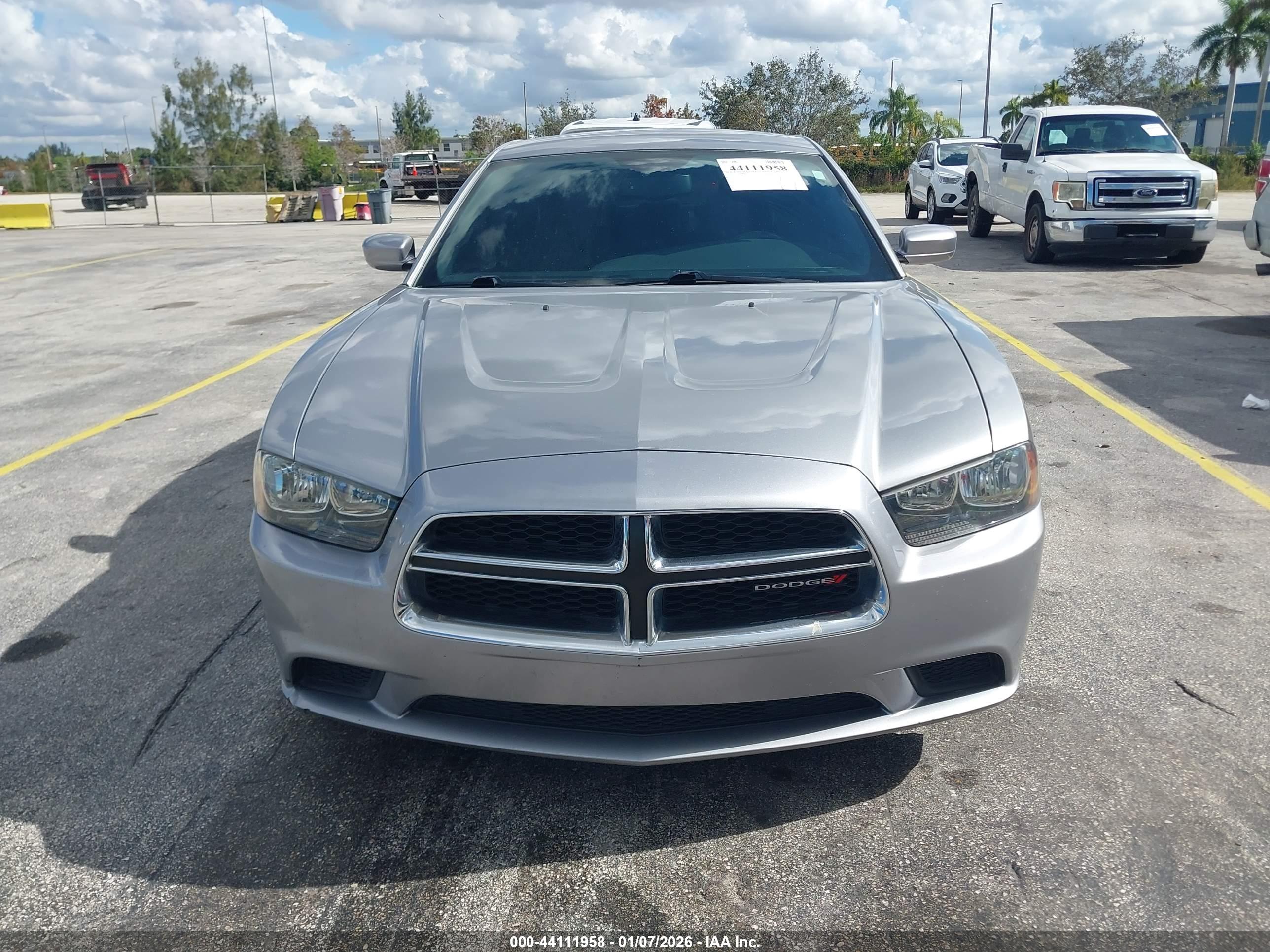 DODGE CHARGER image 6