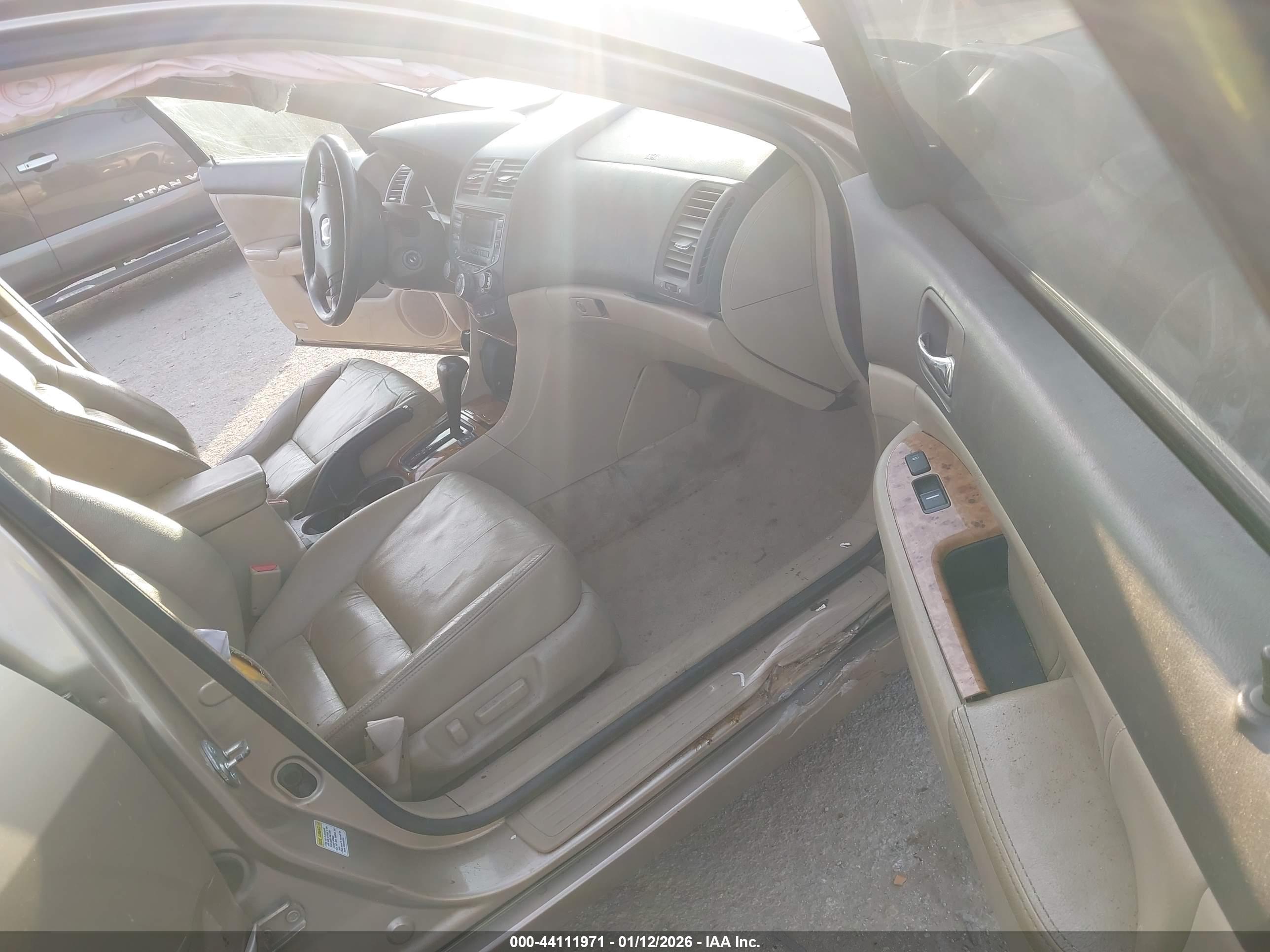 HONDA ACCORD image 5