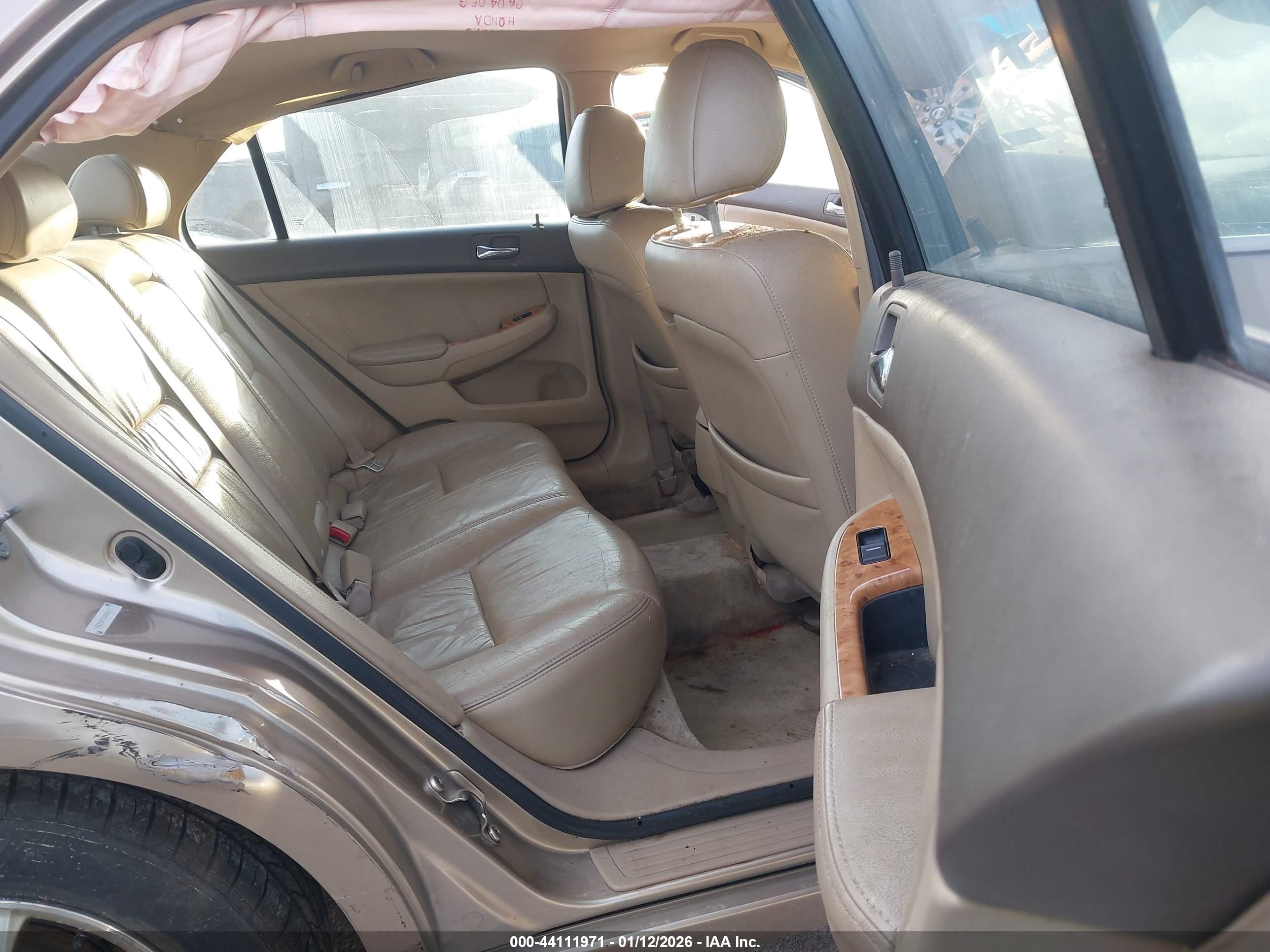 HONDA ACCORD image 8