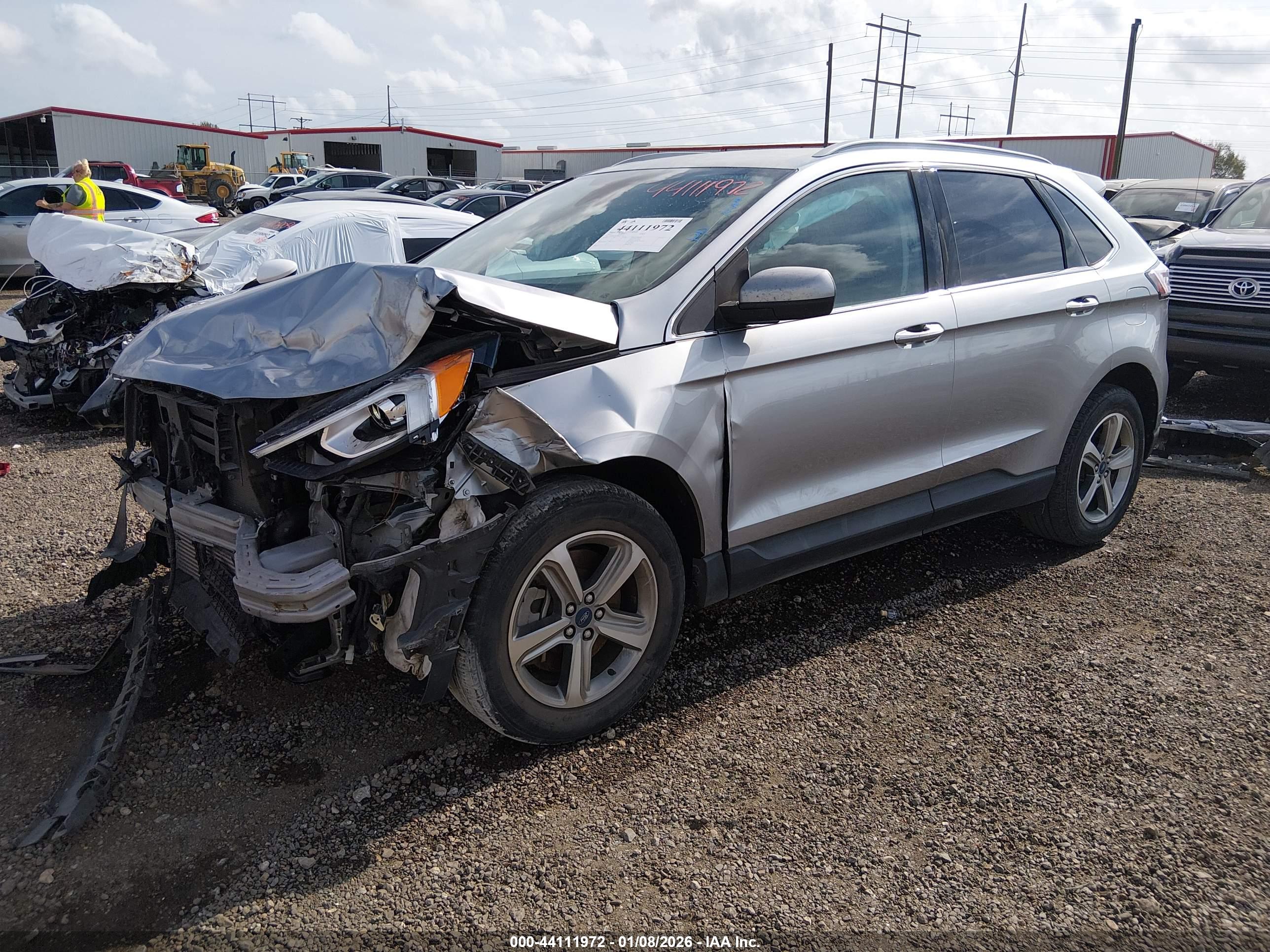 FORD EDGE image 2