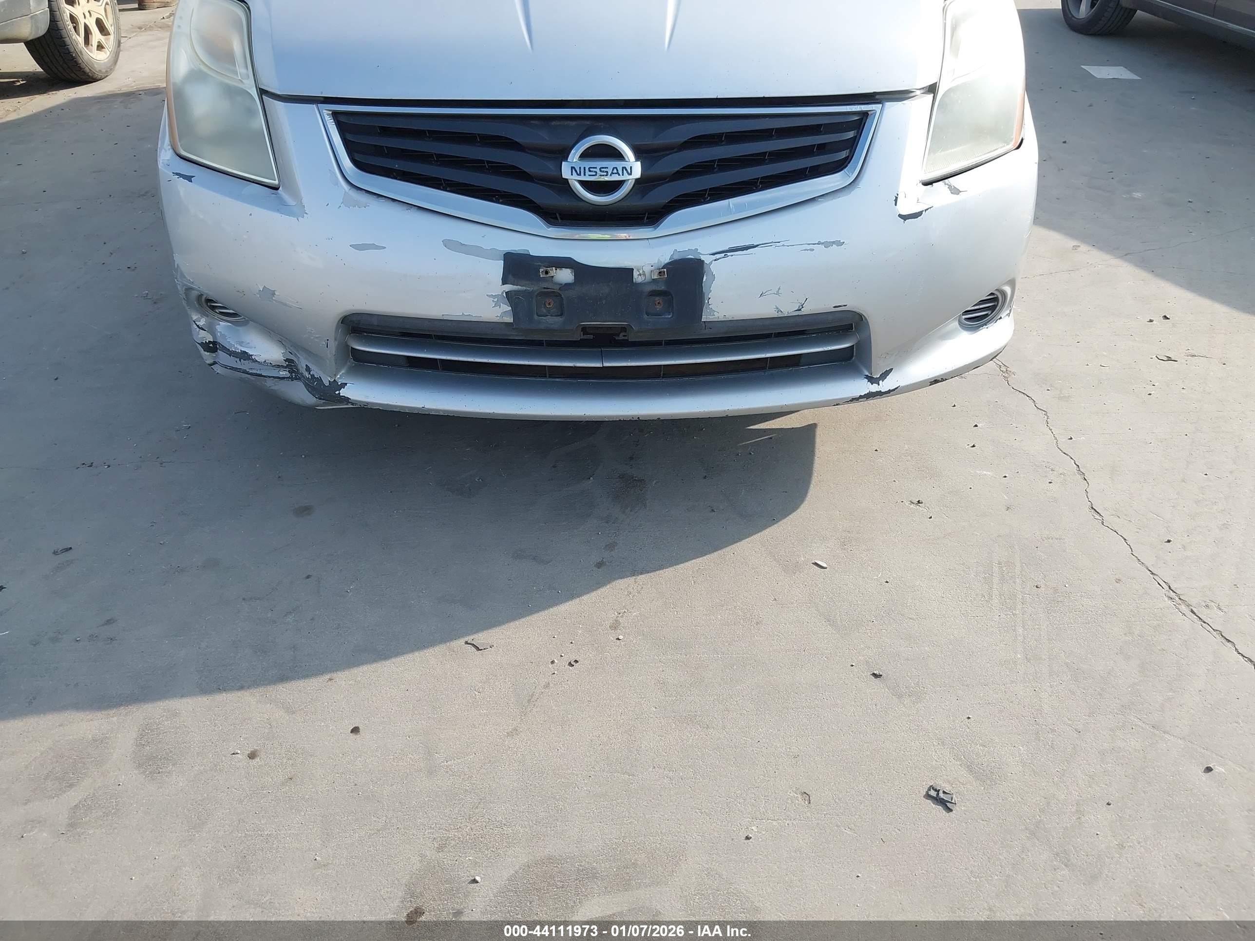 NISSAN SENTRA image 6