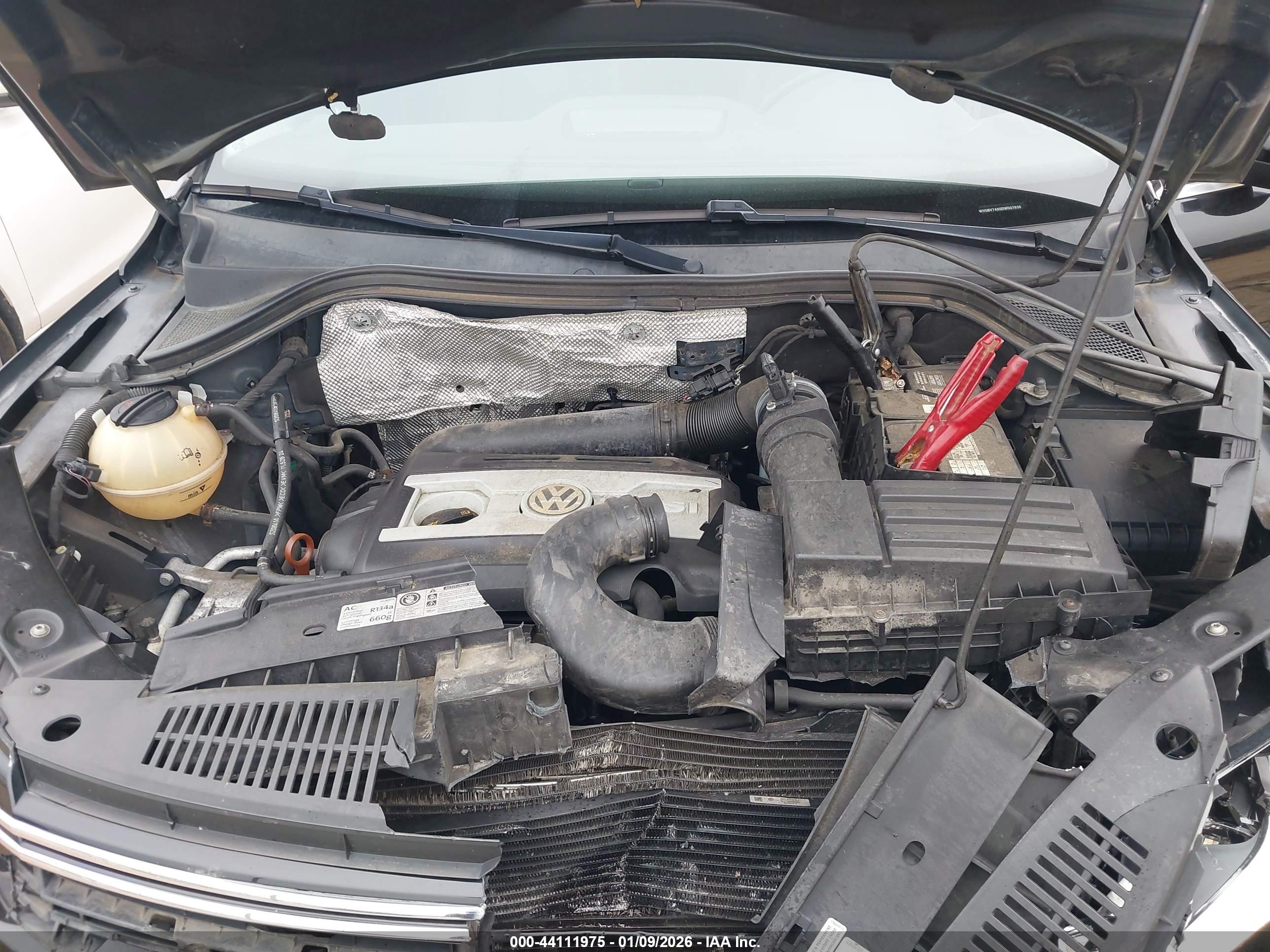 VOLKSWAGEN TIGUAN image 10