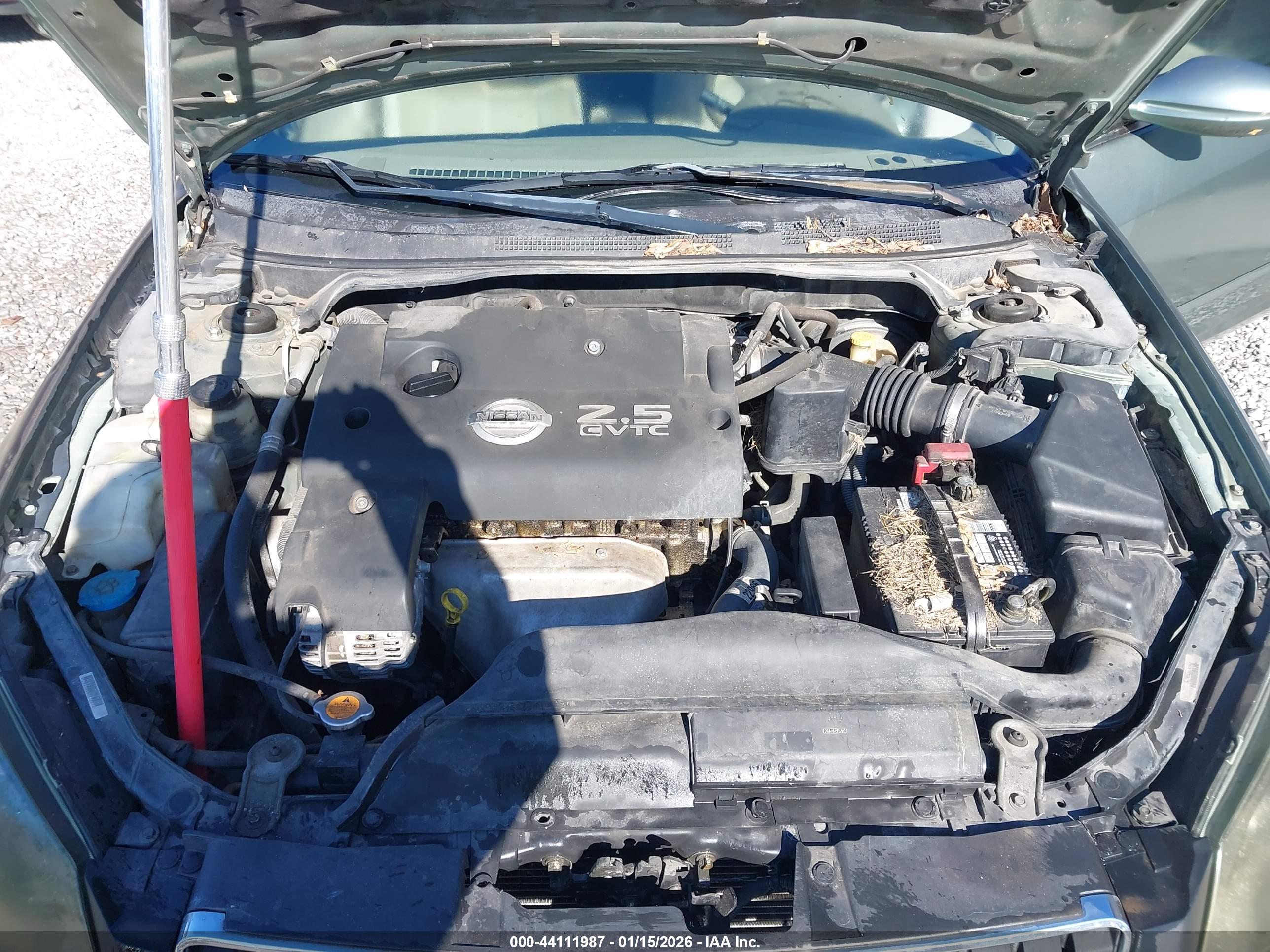NISSAN ALTIMA image 10