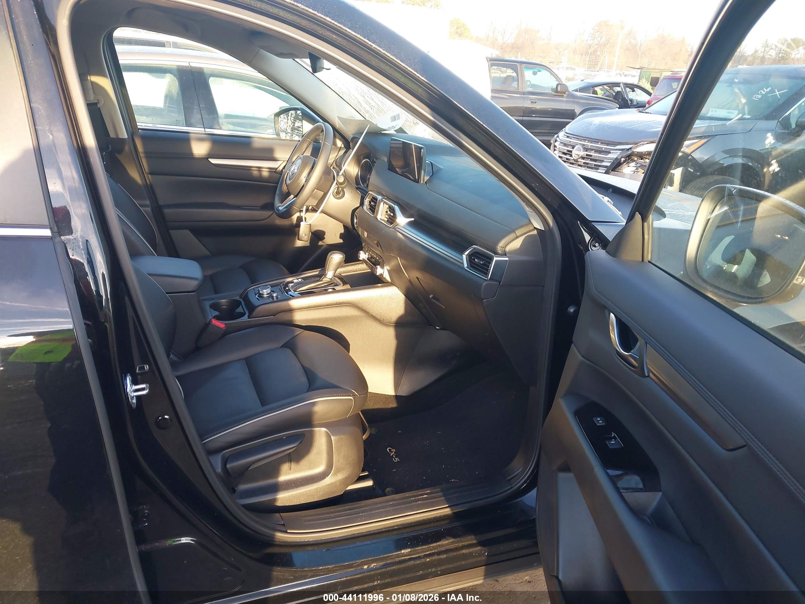 MAZDA CX-5 image 5