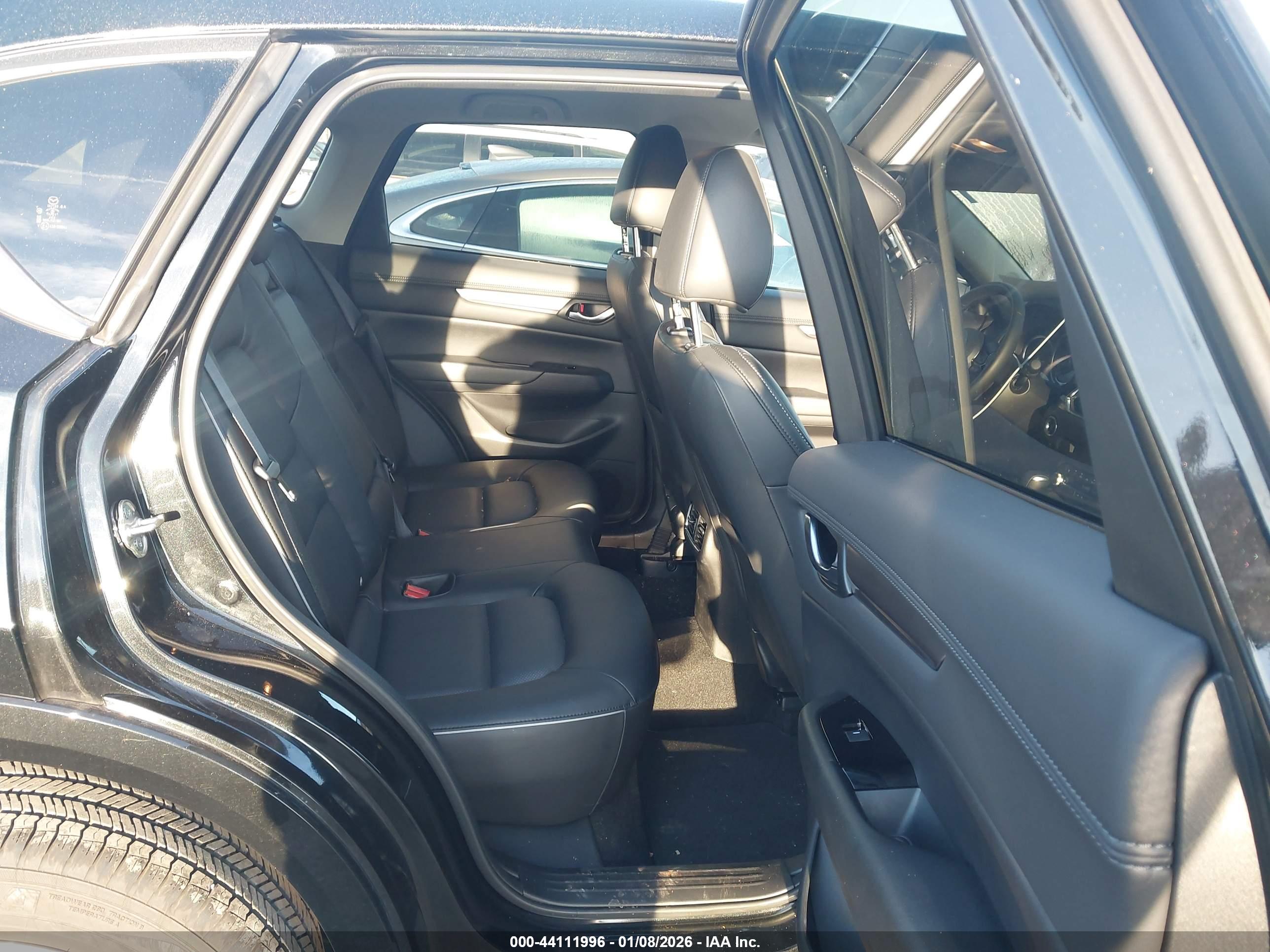 MAZDA CX-5 image 8