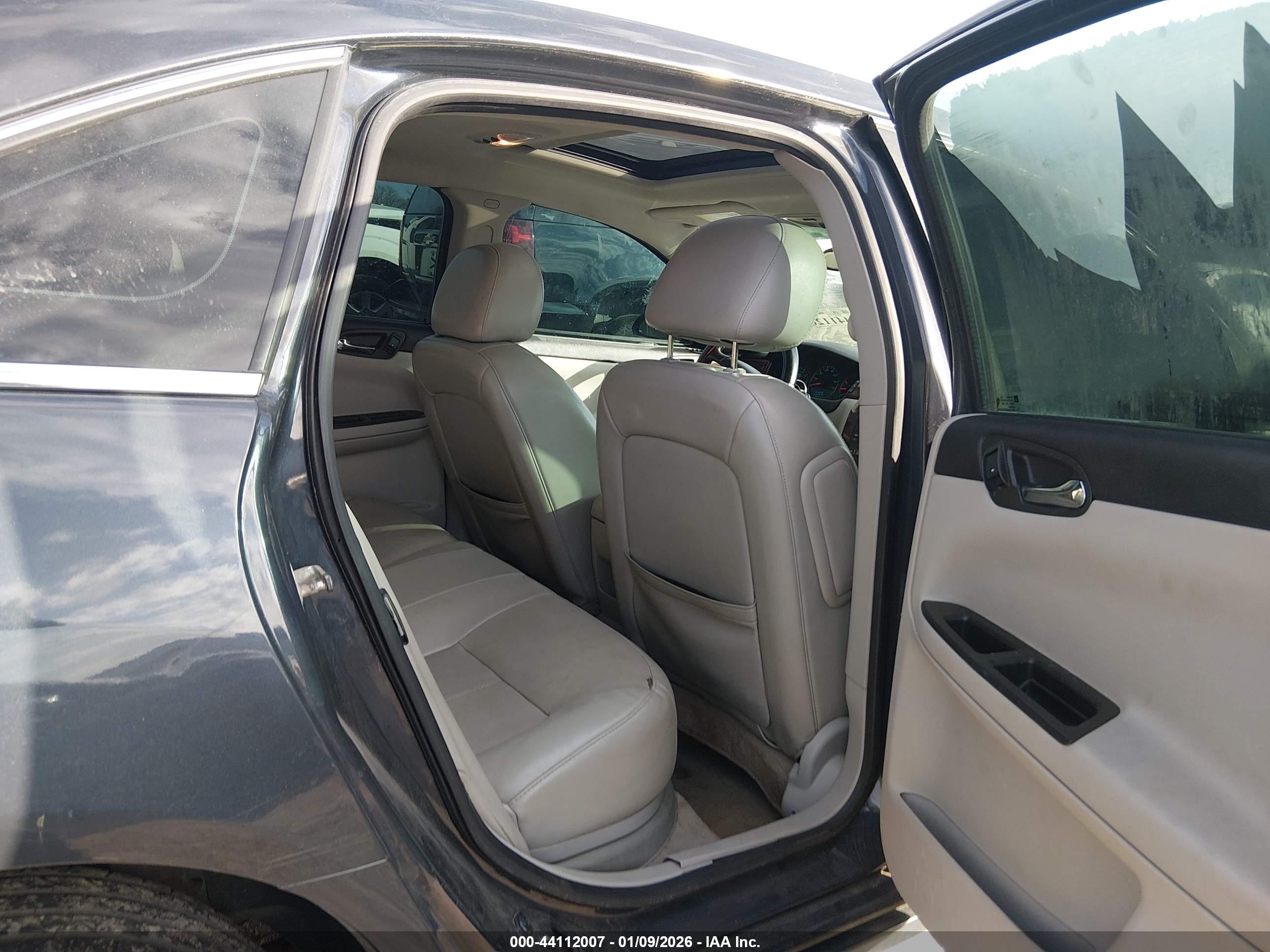 CHEVROLET IMPALA image 8