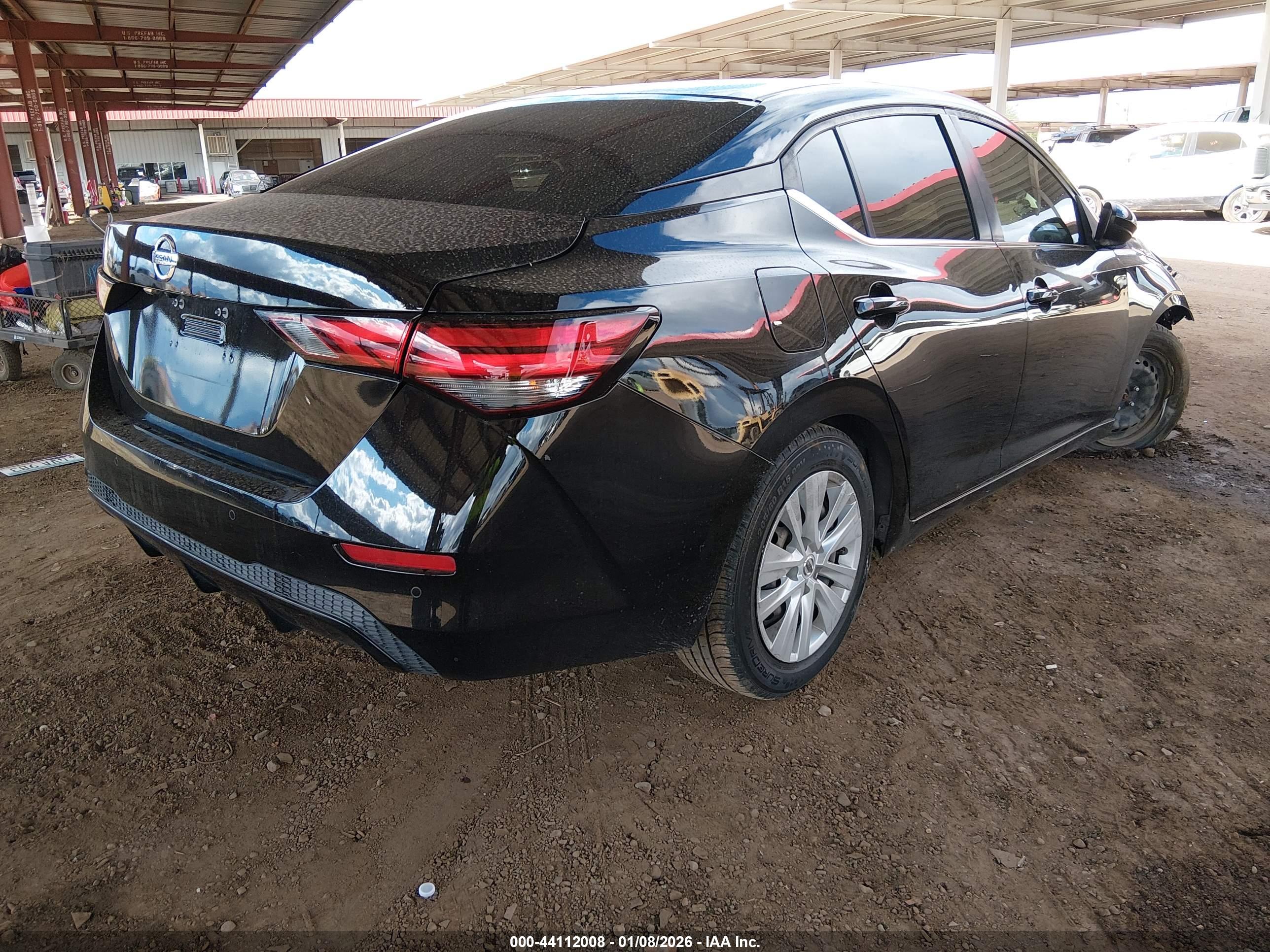 NISSAN SENTRA image 4