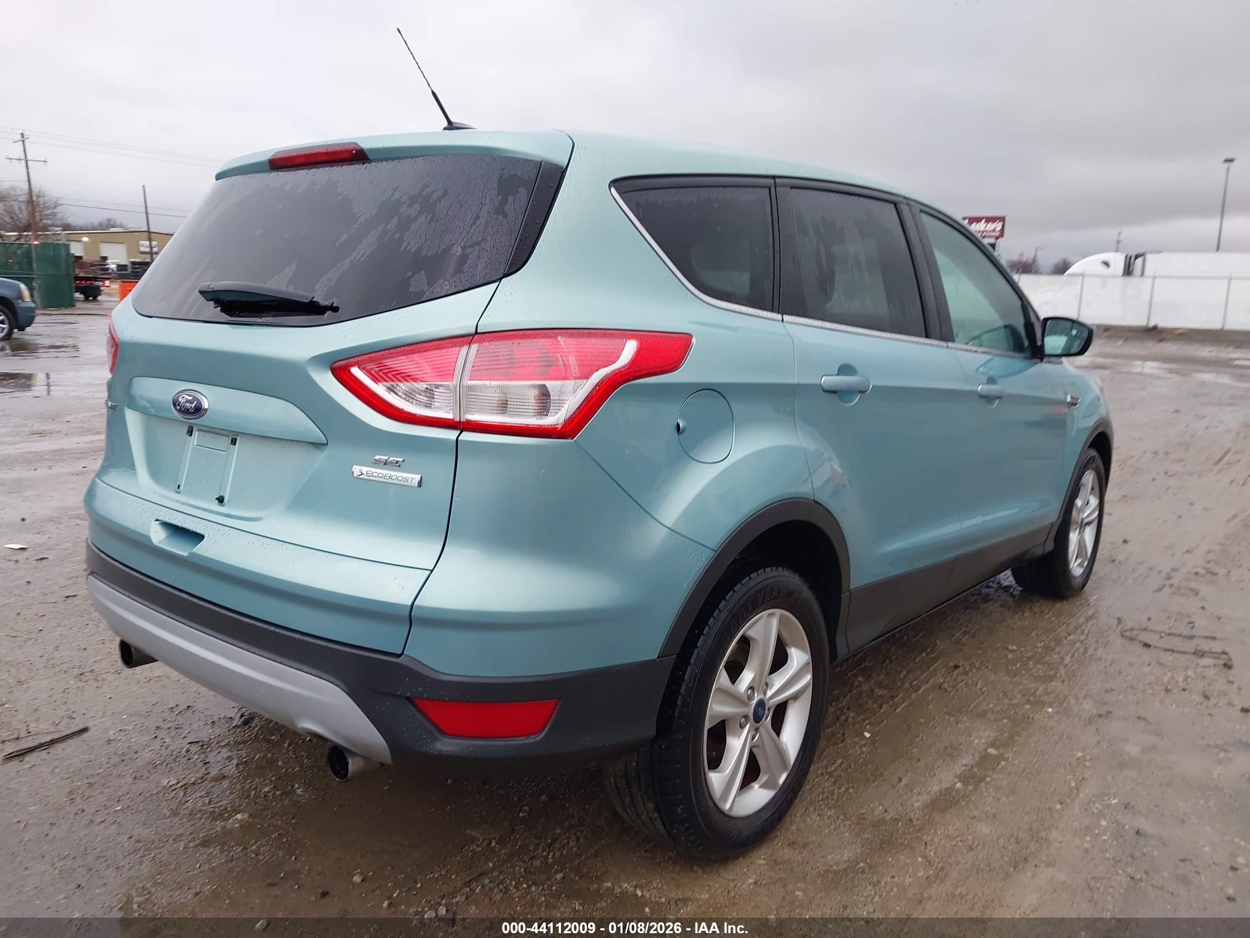 FORD ESCAPE image 4