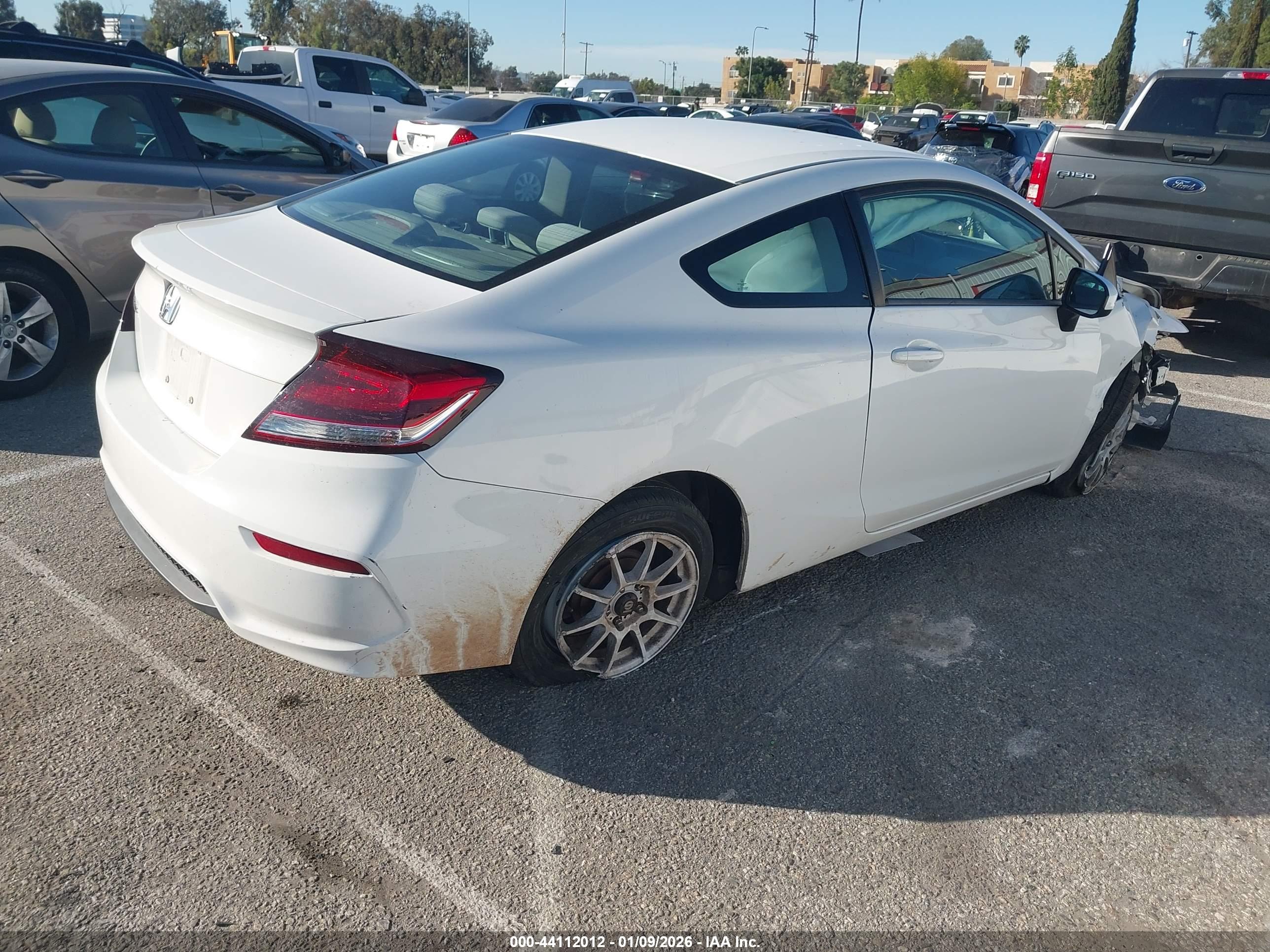 HONDA CIVIC image 4
