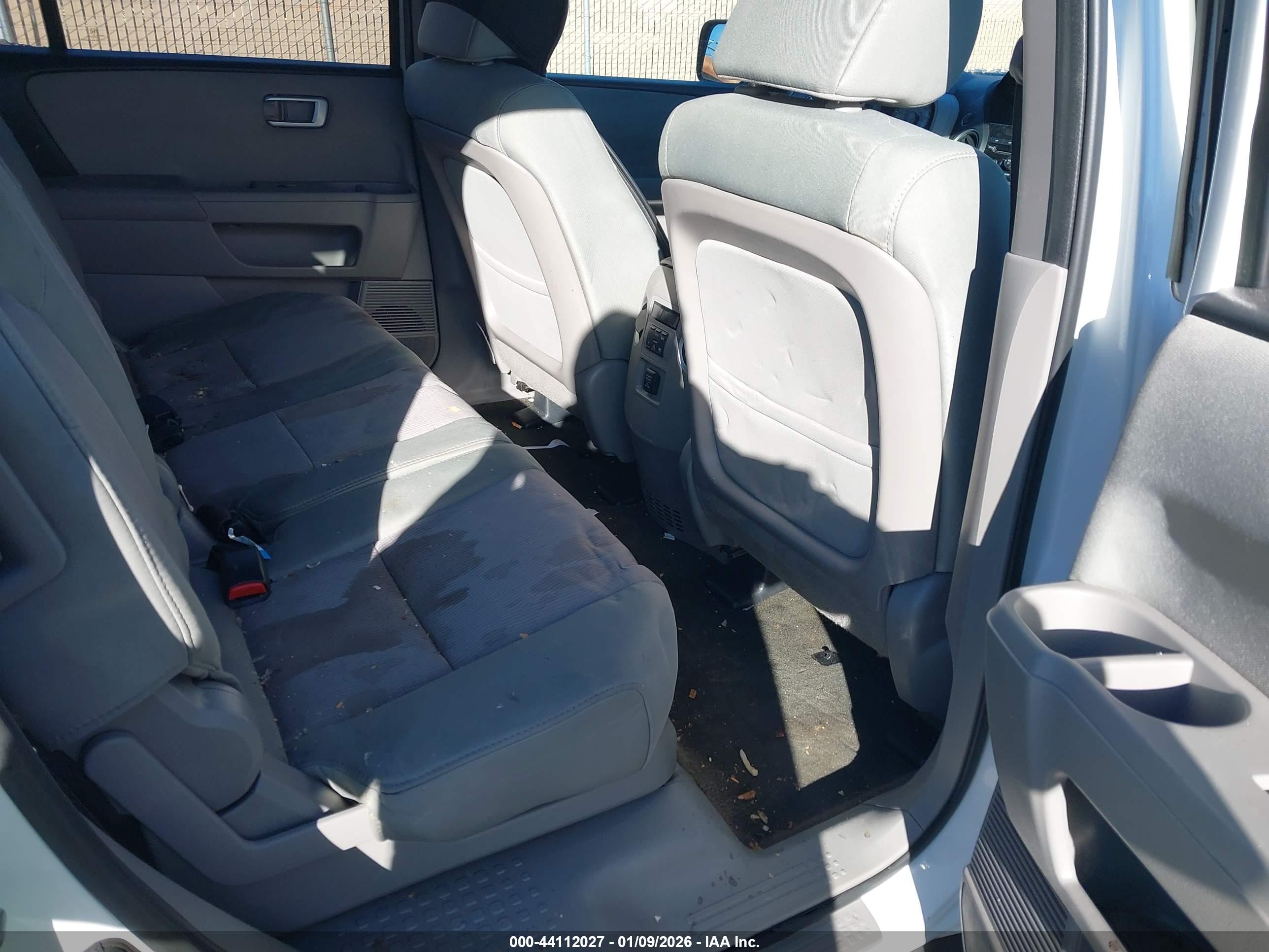 HONDA PILOT image 8