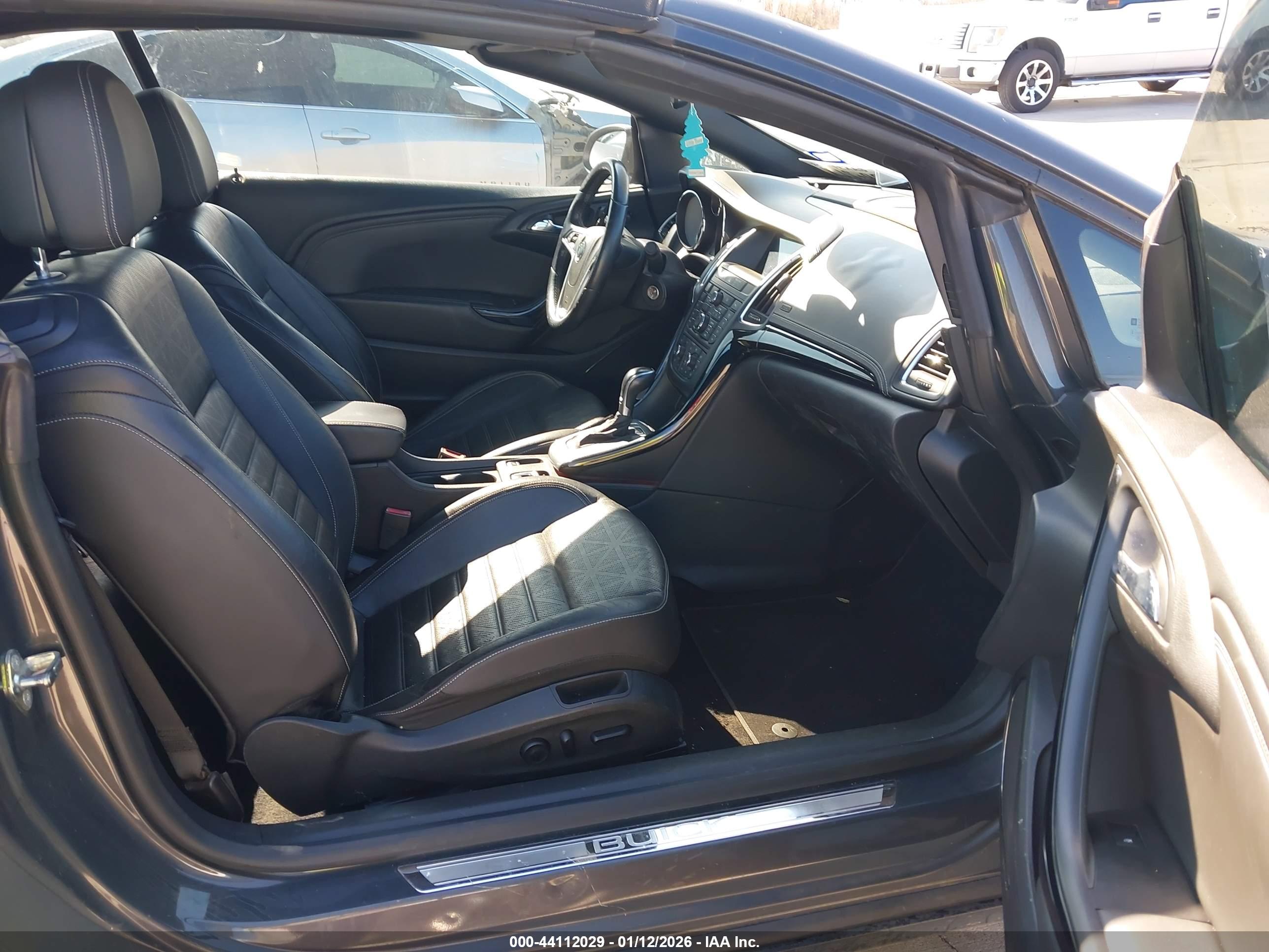 BUICK CASCADA image 5
