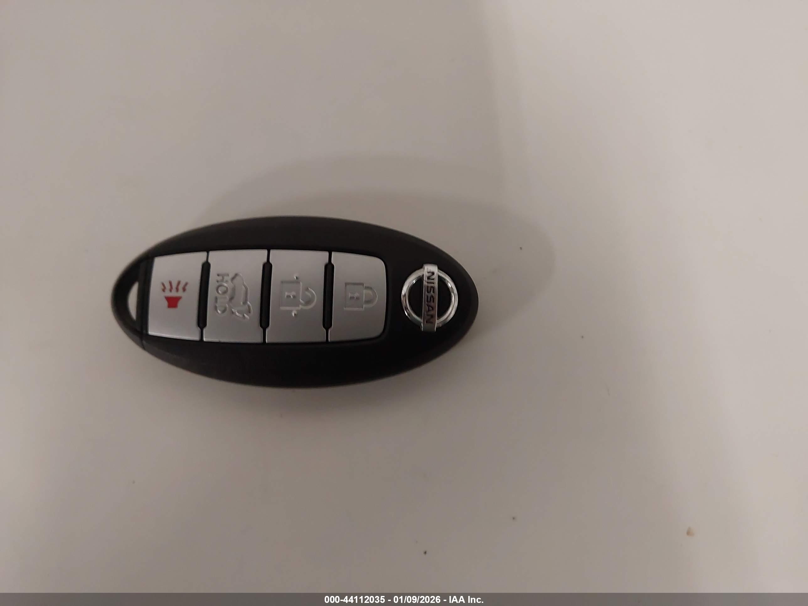 NISSAN ROGUE image 11