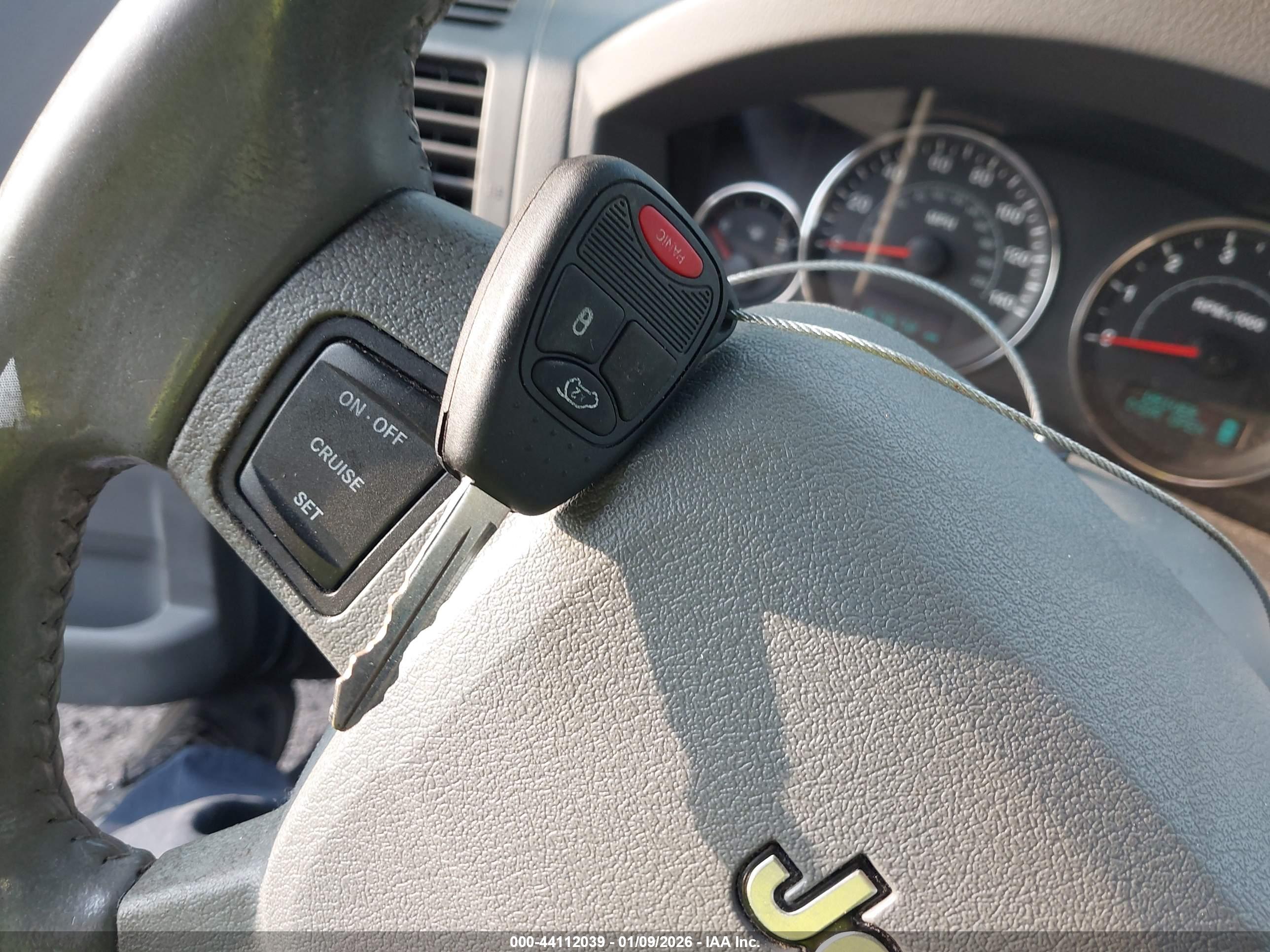 JEEP GRAND image 11