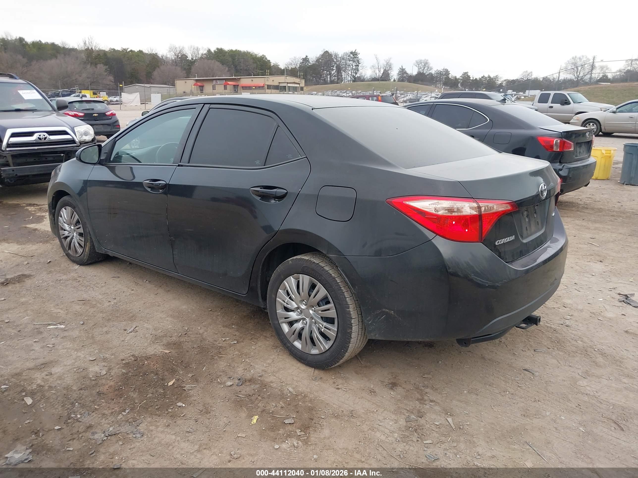 TOYOTA COROLLA image 3