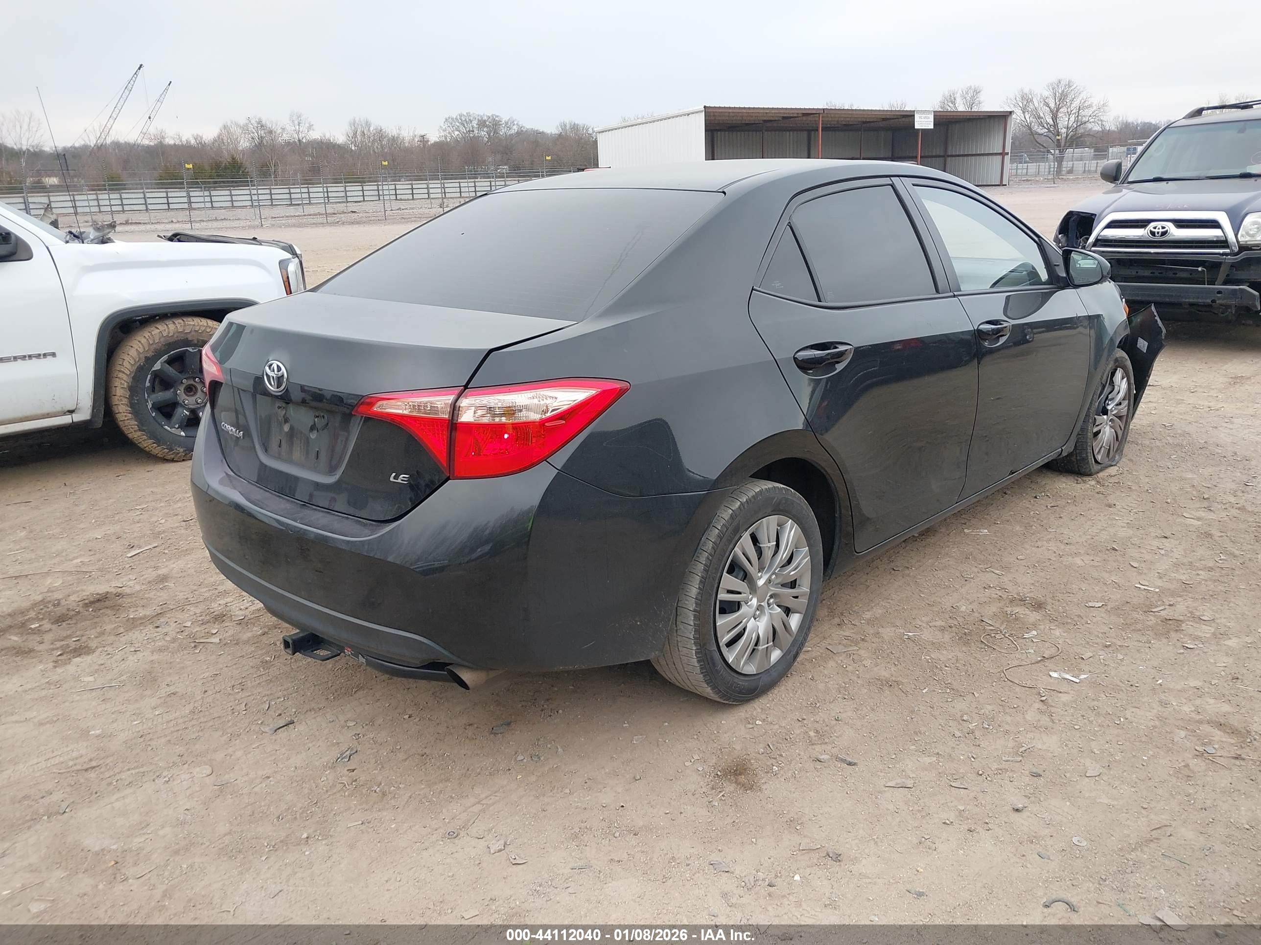 TOYOTA COROLLA image 4