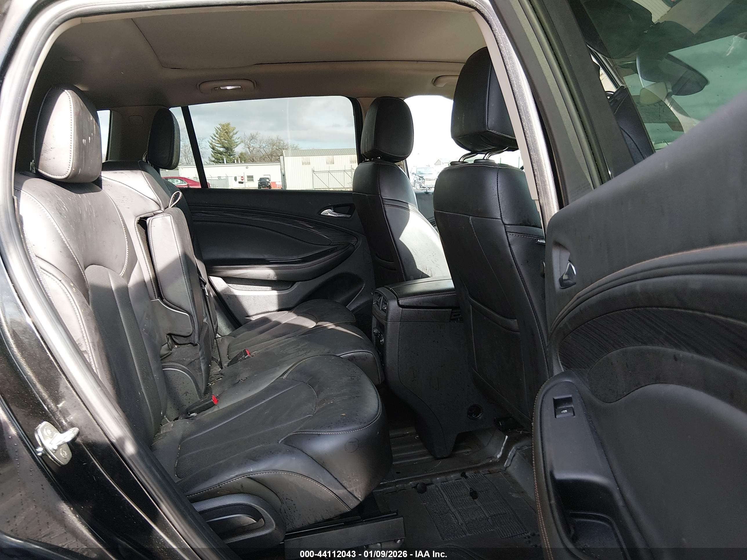 BUICK ENVISION image 8