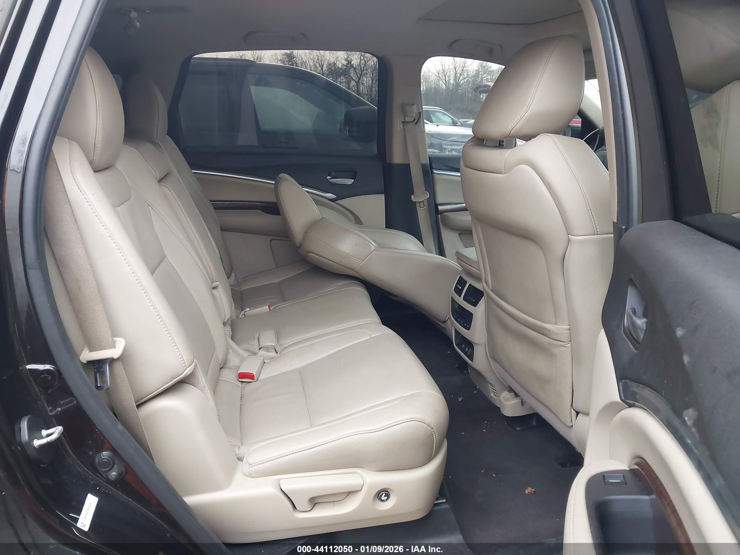 ACURA MDX image 8