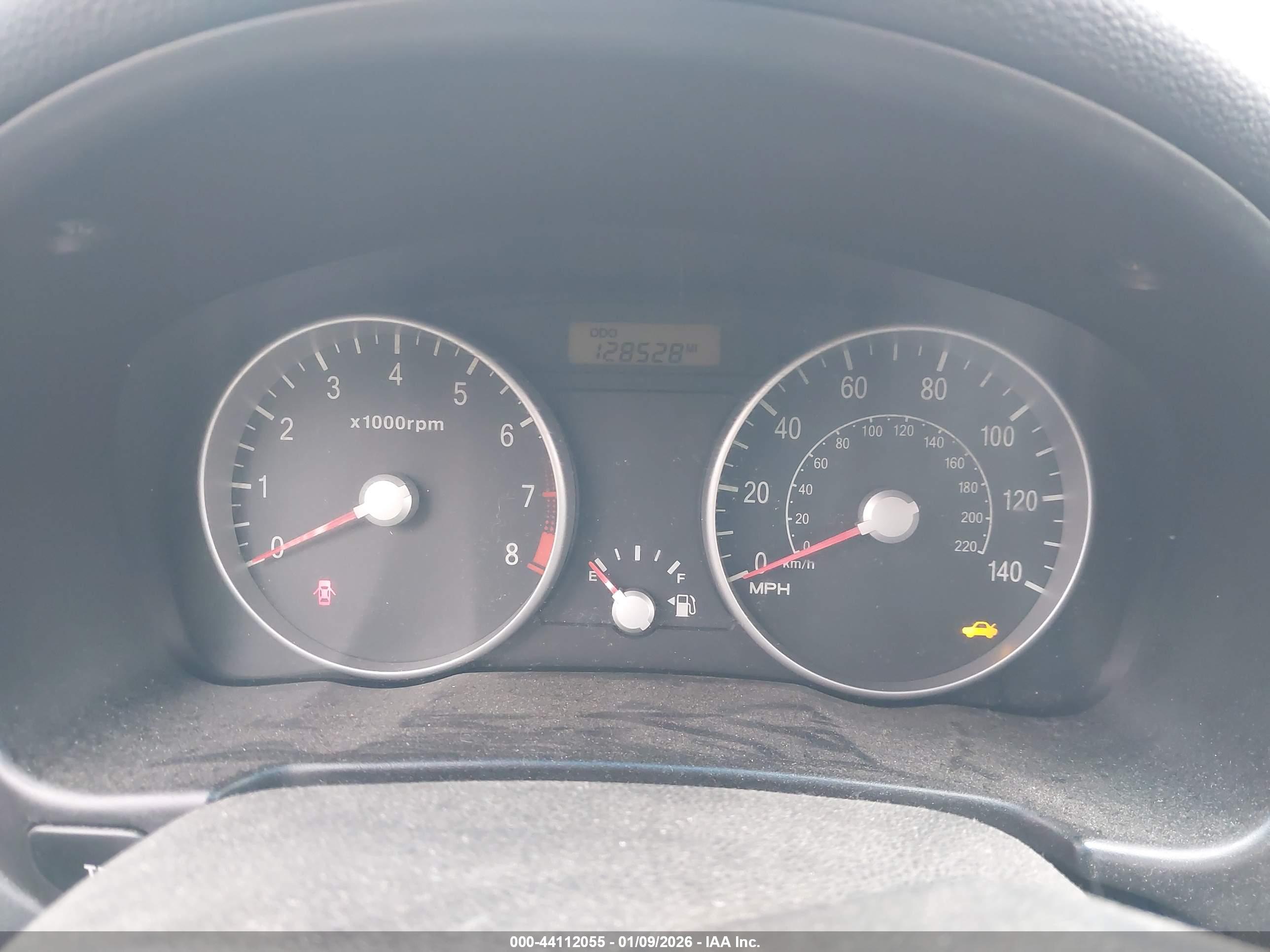 HYUNDAI ACCENT image 7