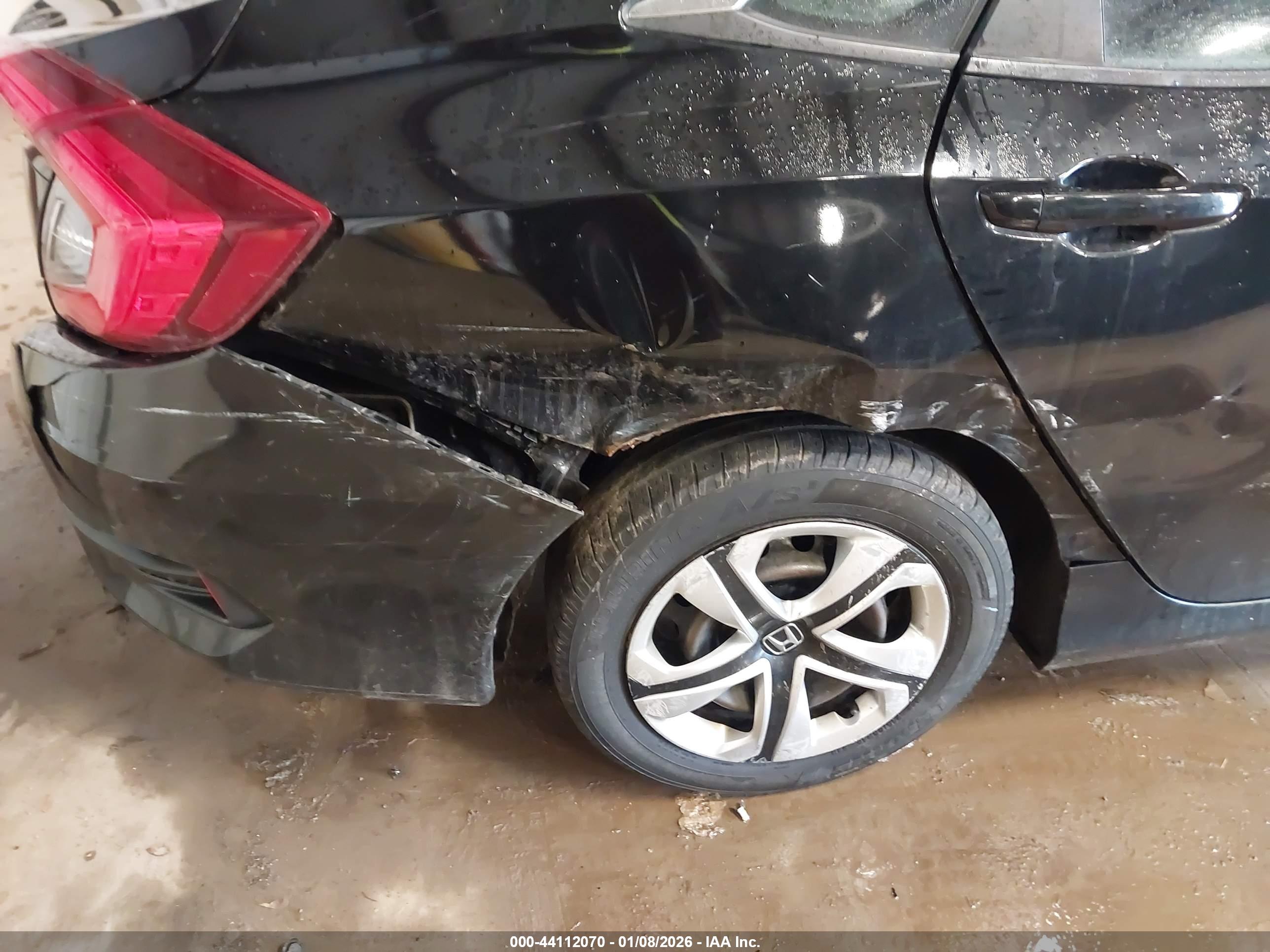HONDA CIVIC image 6