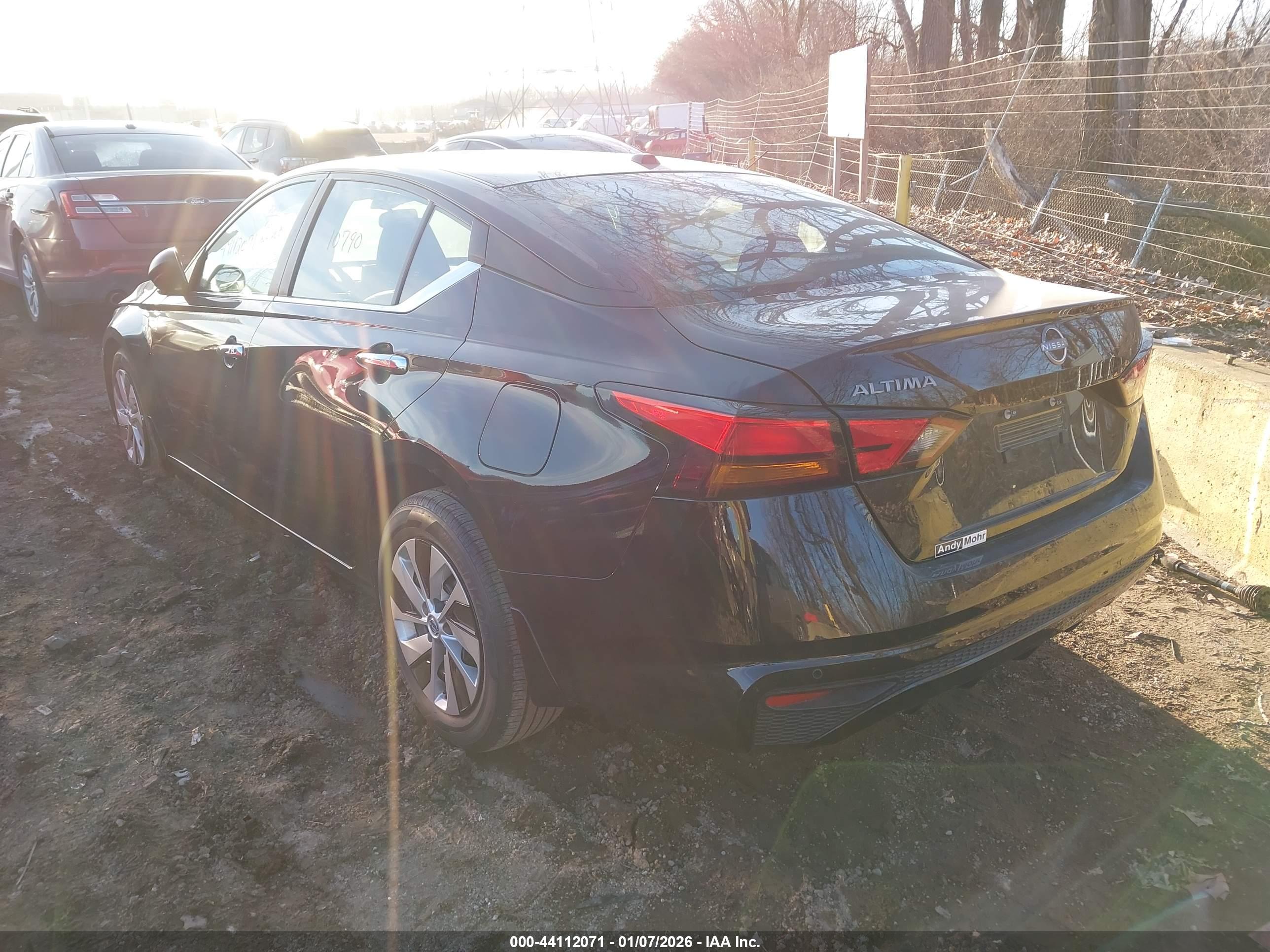 NISSAN ALTIMA image 3