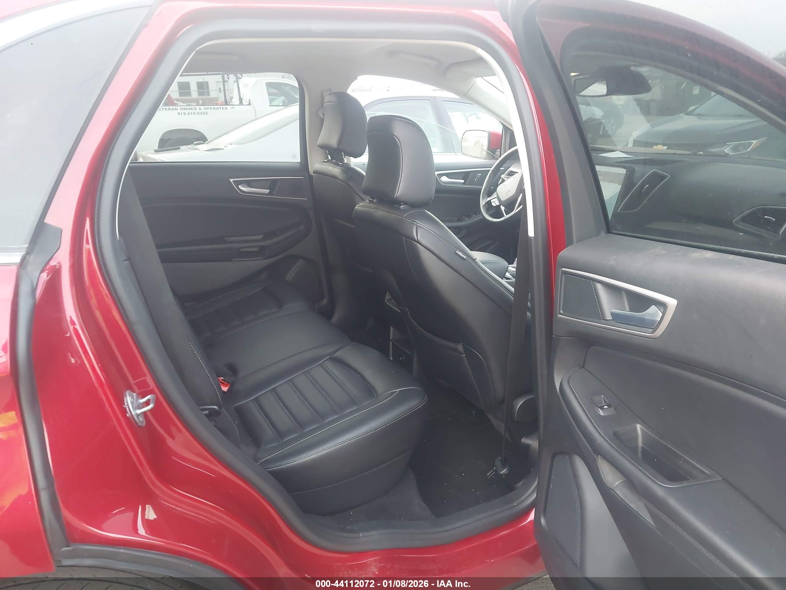 FORD EDGE image 8