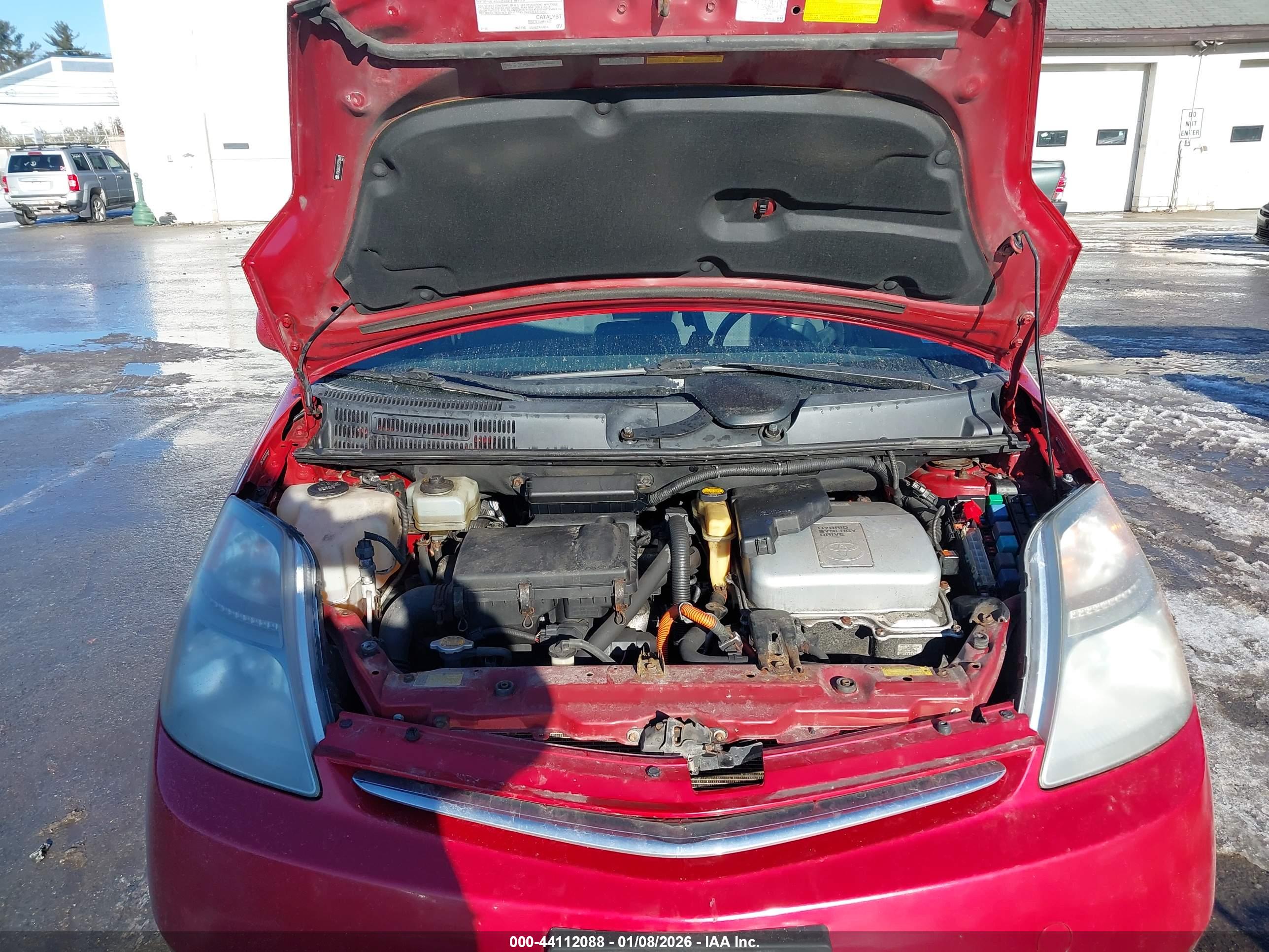 TOYOTA PRIUS image 10