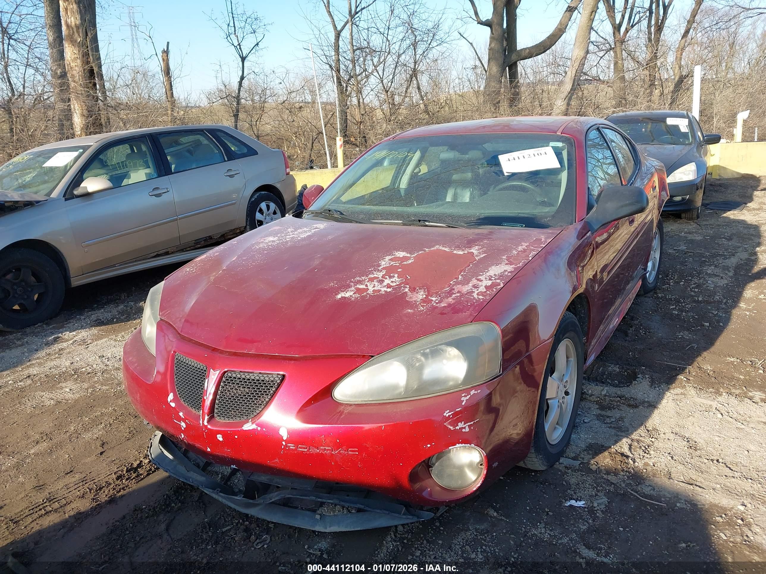 PONTIAC GRAND image 2