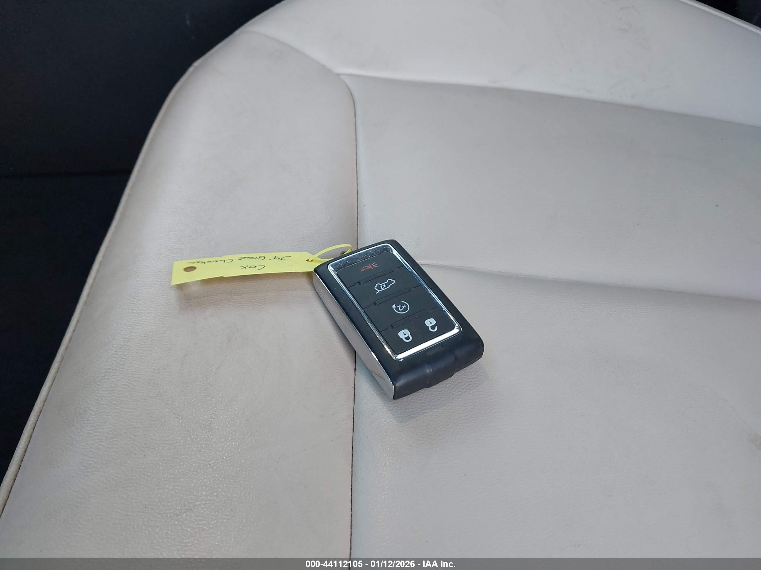 JEEP GRAND image 11