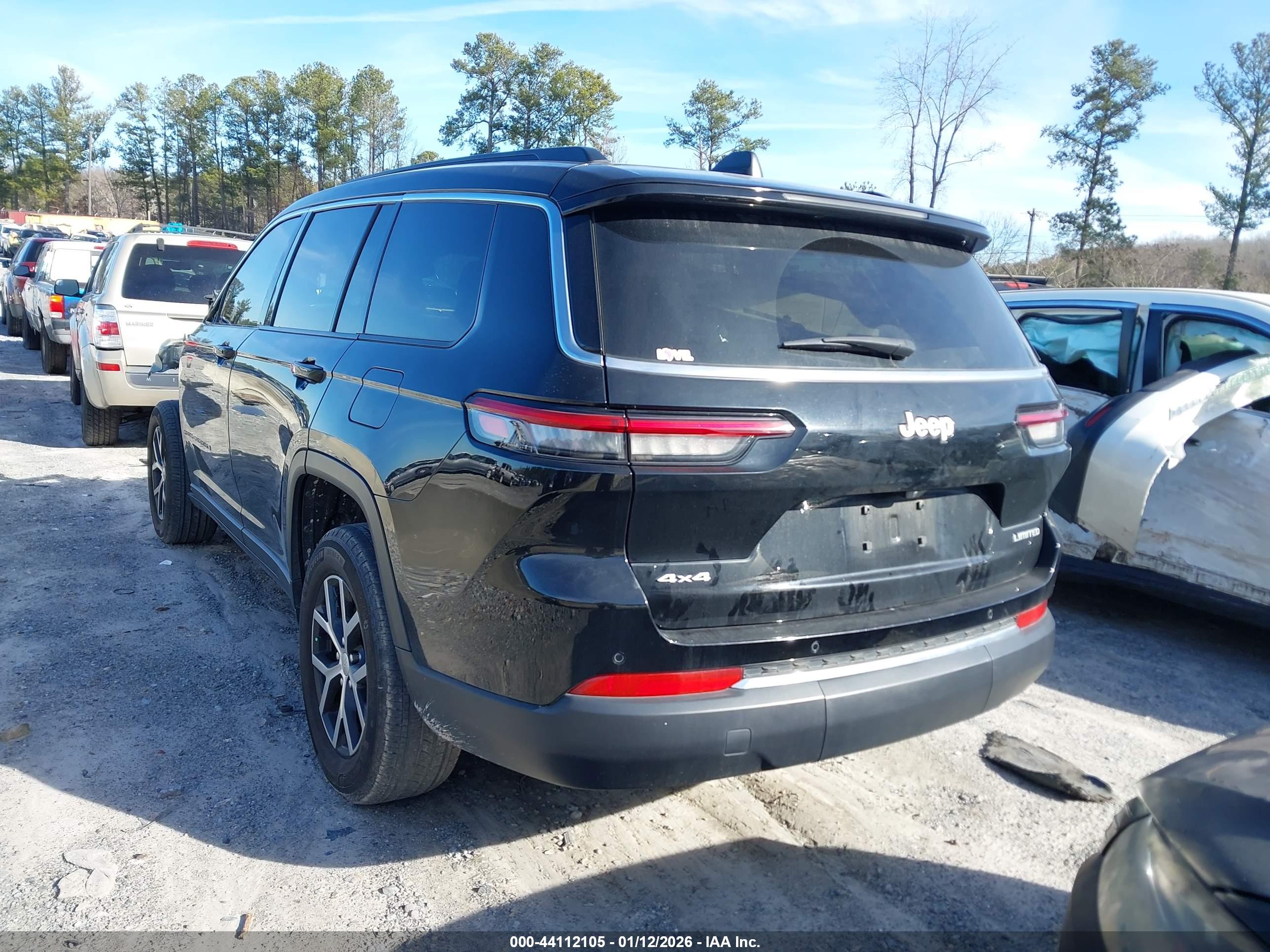 JEEP GRAND image 3